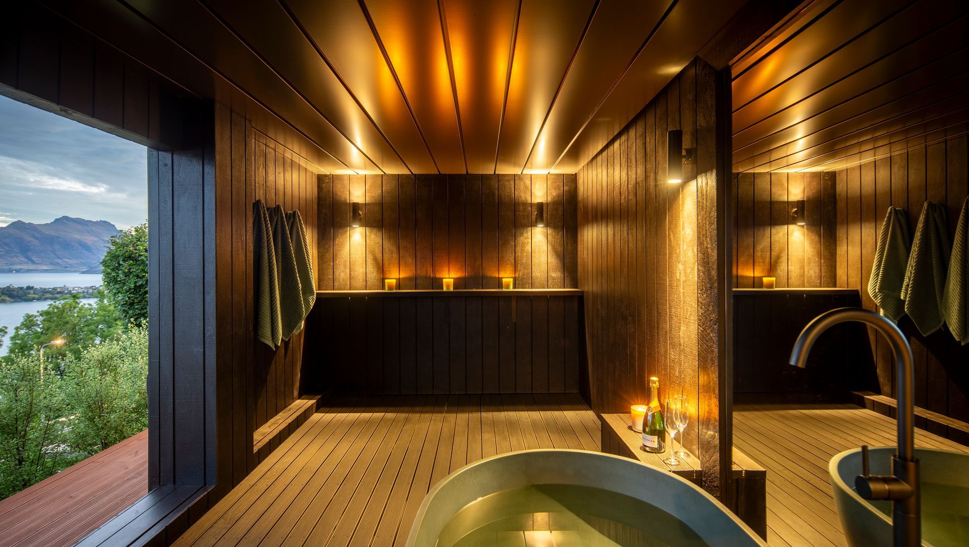 Sunrise Lane Queenstown Holiday Home banner