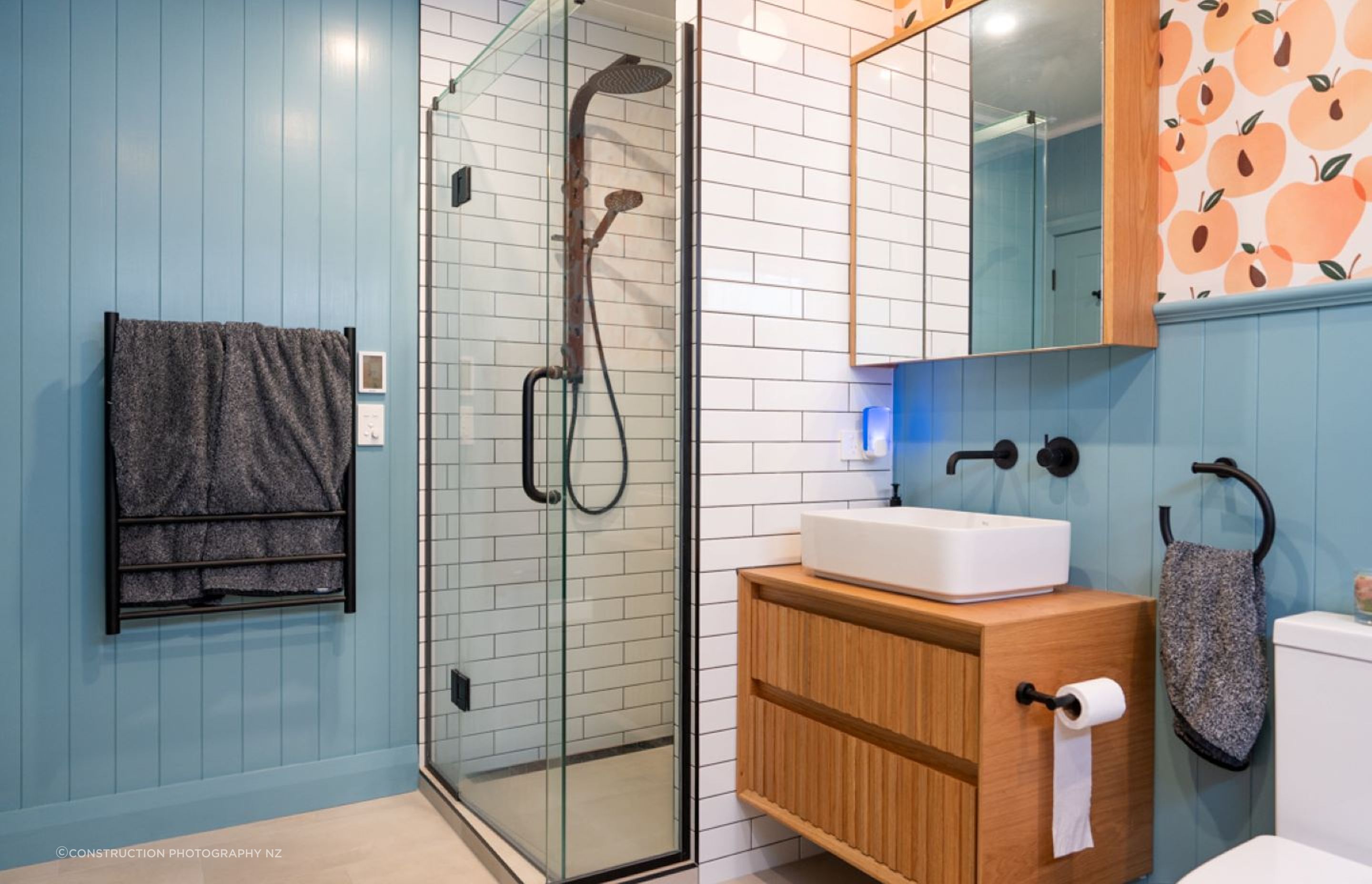 11c-next-bath1440.jpg