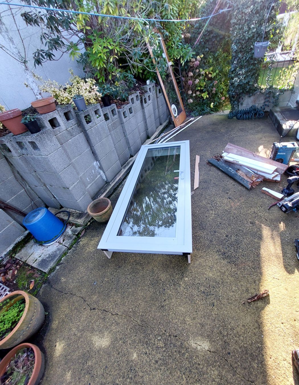 12-19-Tweed-St-Roslyn-Dunedin-New-double-glazed-door-being-readied-for-installation-JDBuilders.jpg