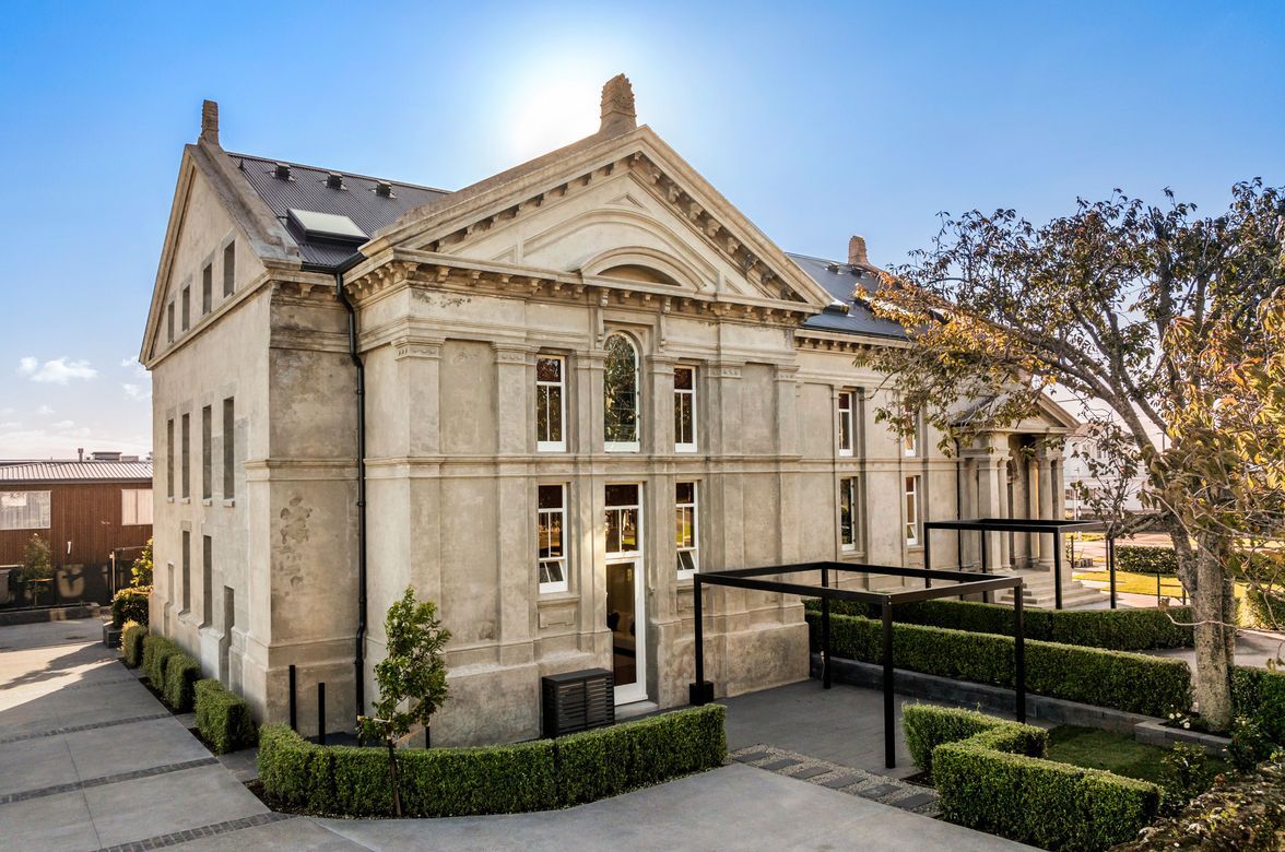 Esplanade Heights Apartments