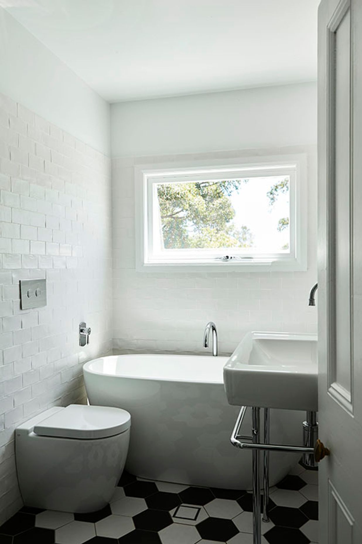 ##**Annandale House 2