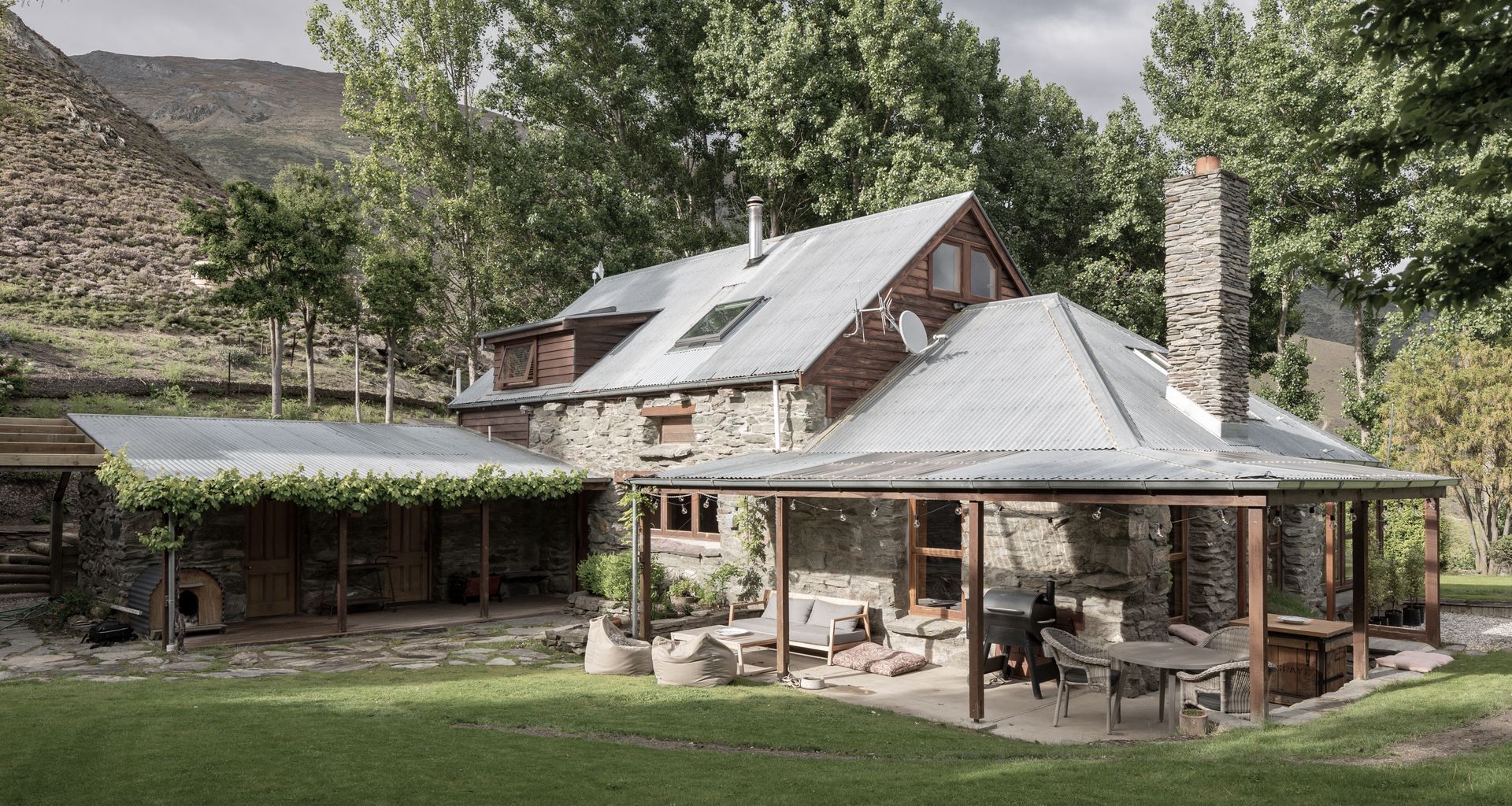 Judge & Jury Farm Retreat | Gibbston Valley banner