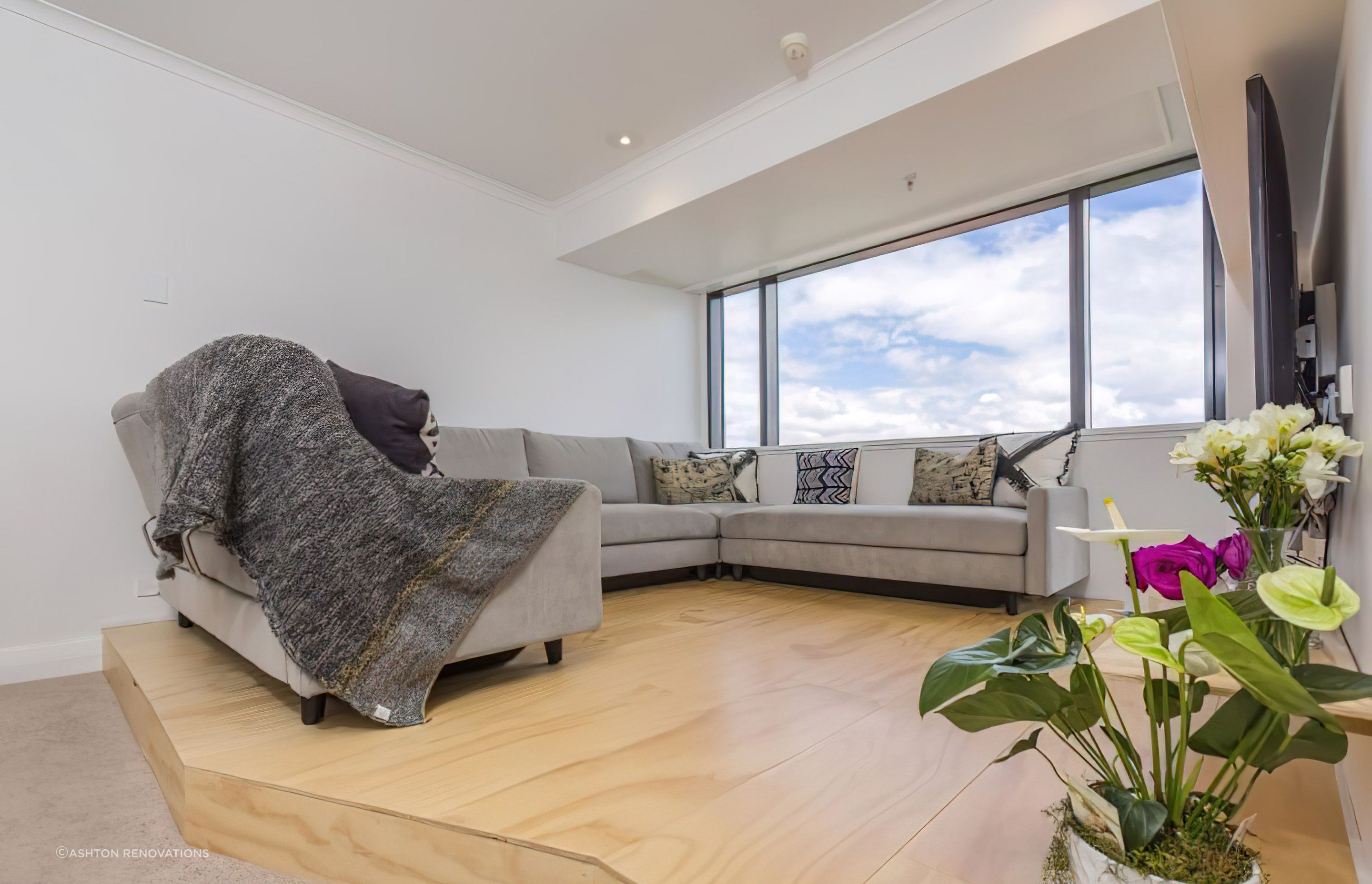 17 Byron Ave, Takapuna