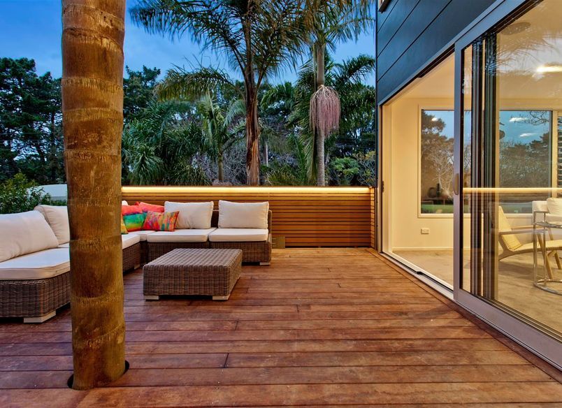 Seabreeze Road House