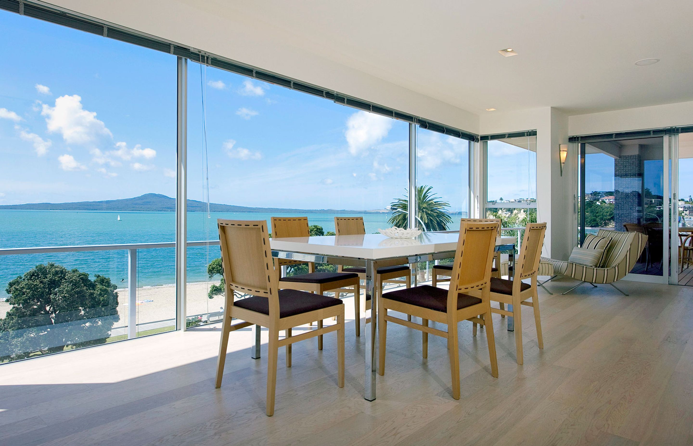 Tamaki Drive - Saint Heliers