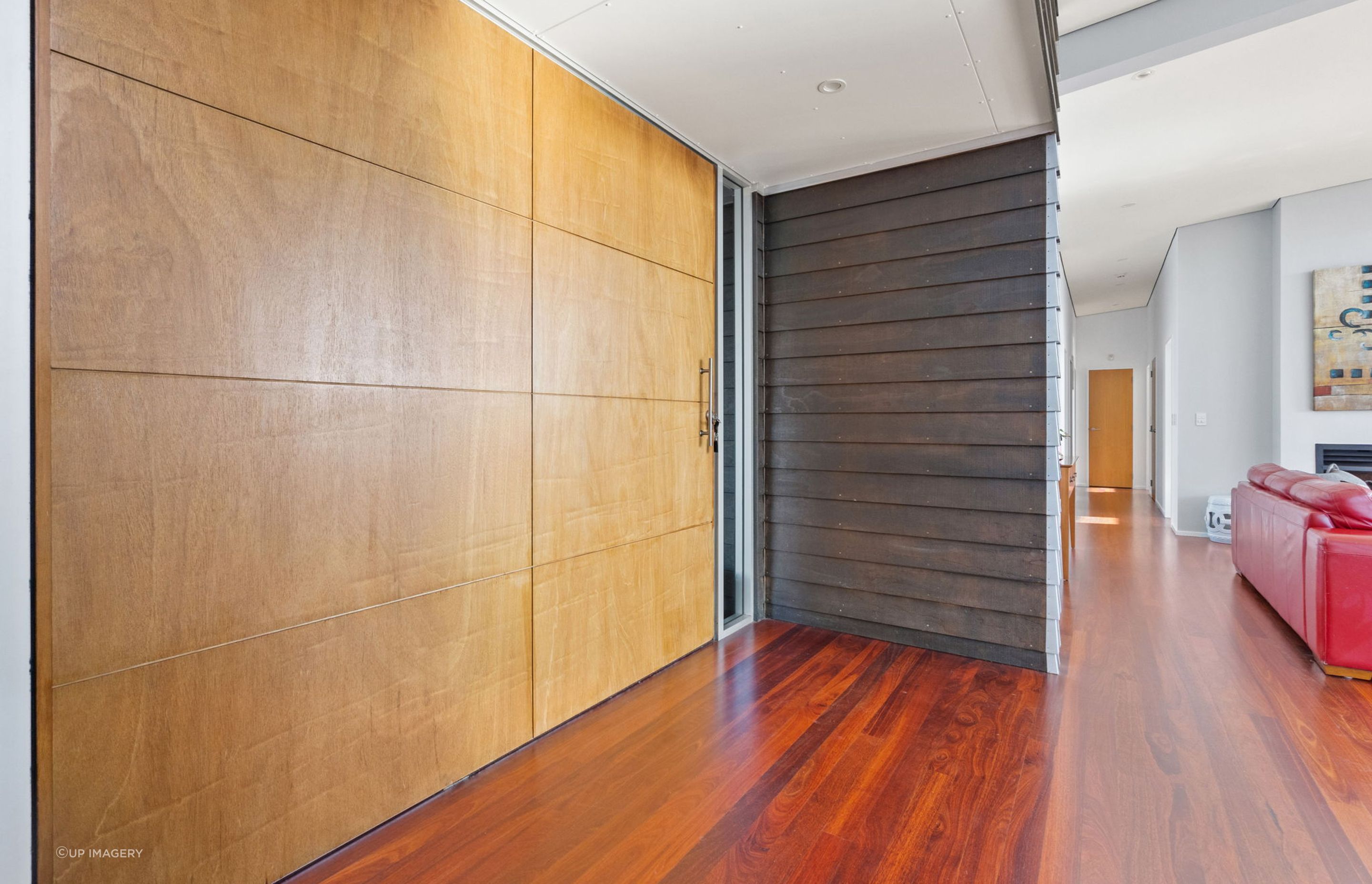 19-web-or-mls-147-Pompallier-Estate-Drive-1.jpg