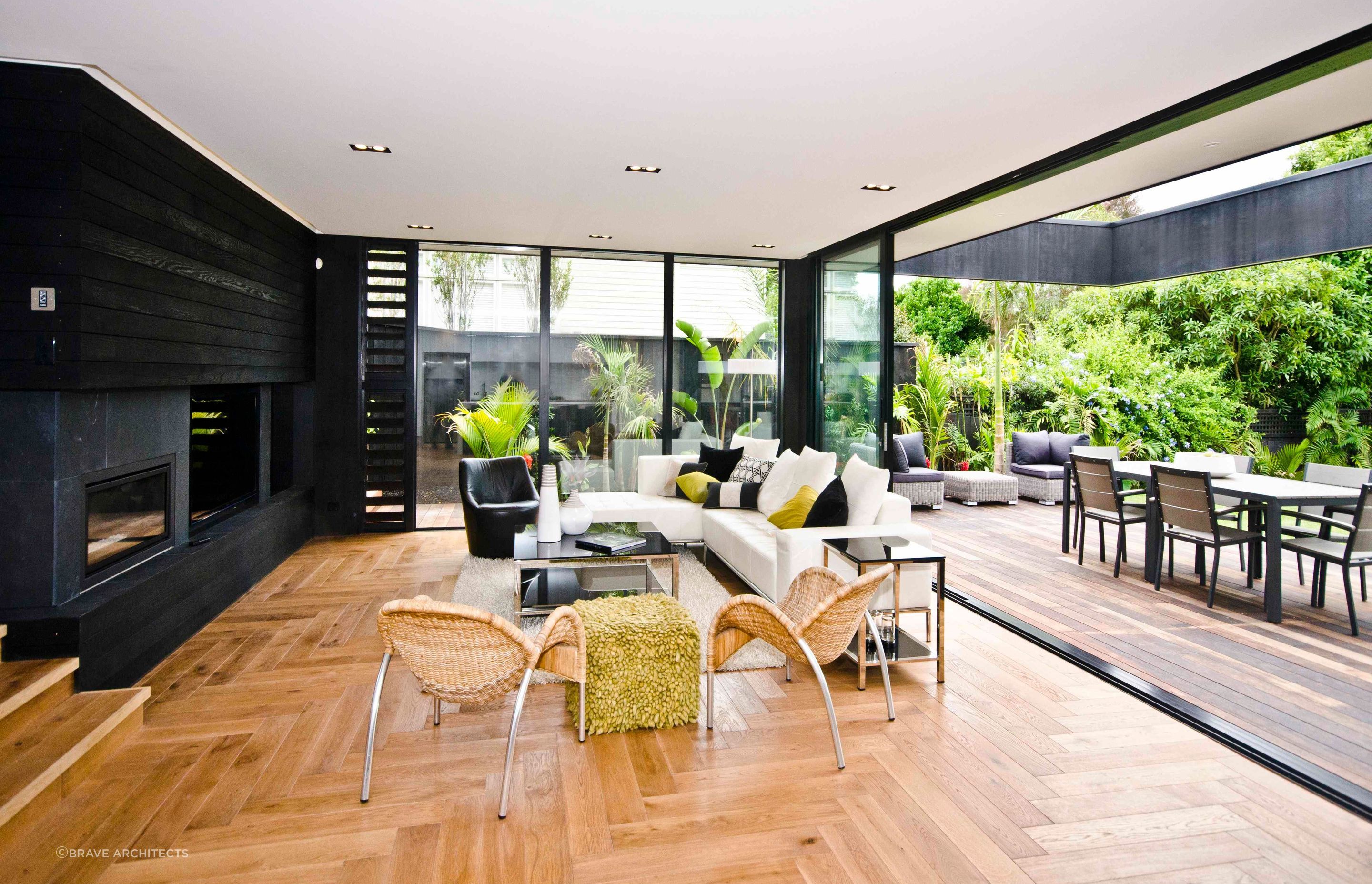  City Fringe Resort