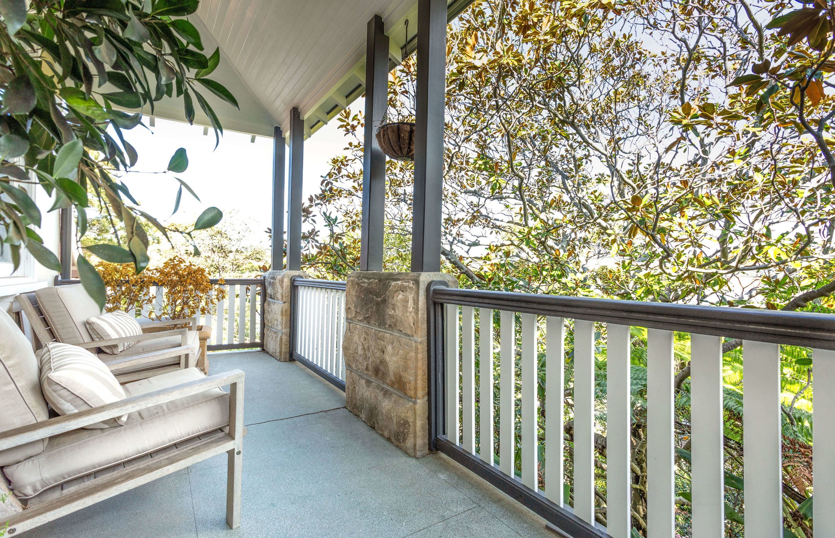 MOSMAN 01