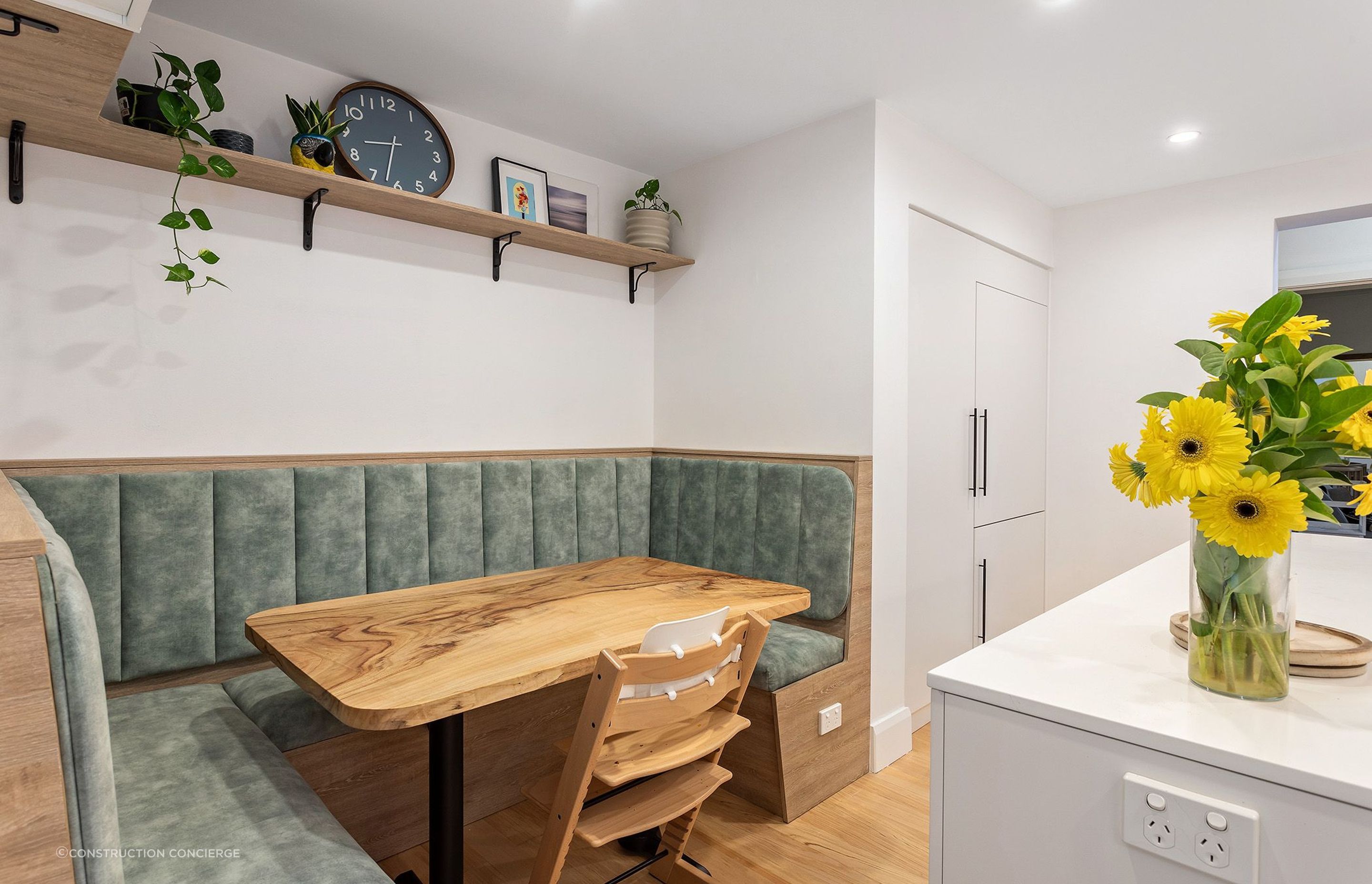2-Dining-Room.jpg