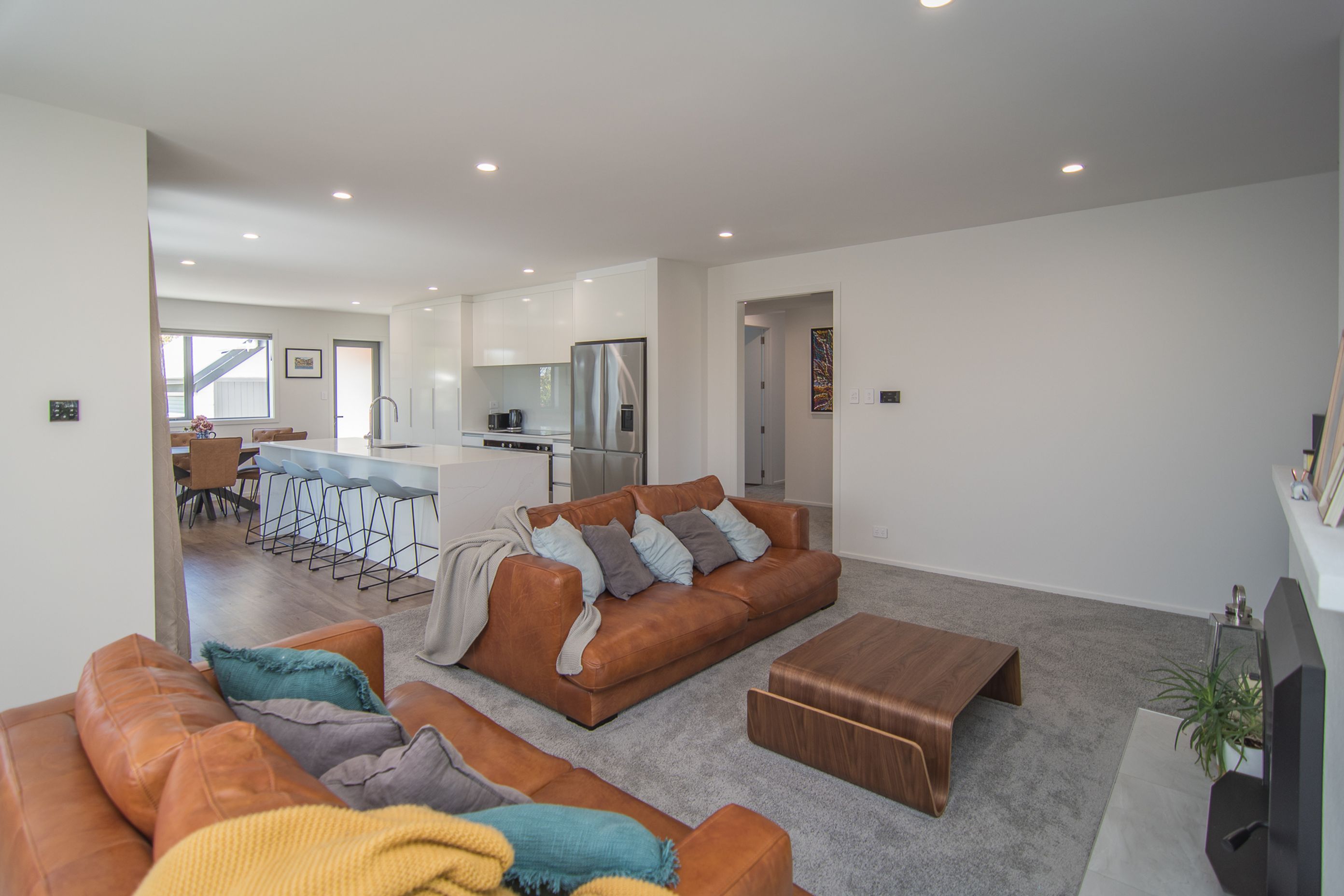 2-Rowan-Place-after-lounge-7.jpg
