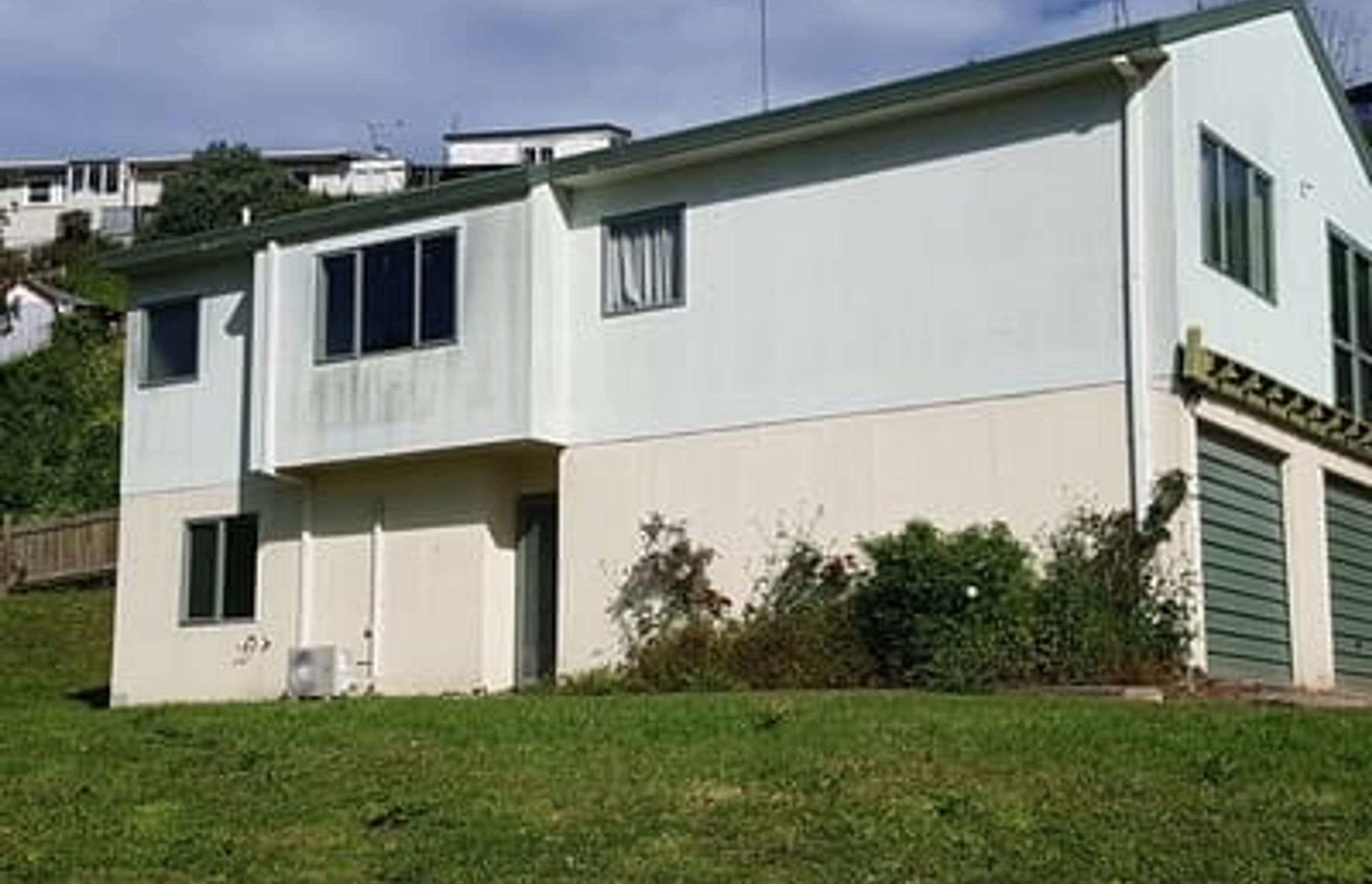 Paliside Reclad