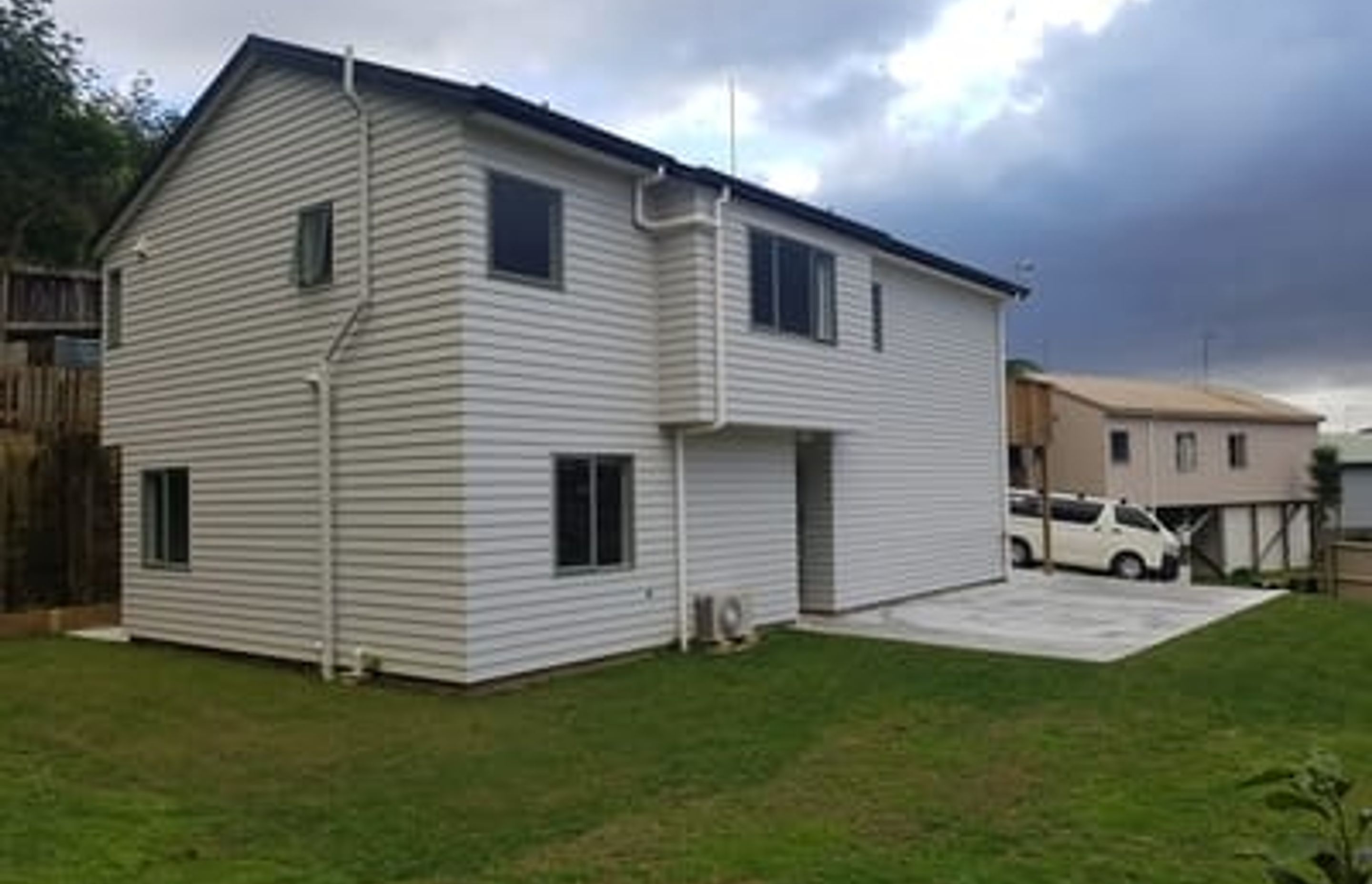 Paliside Reclad