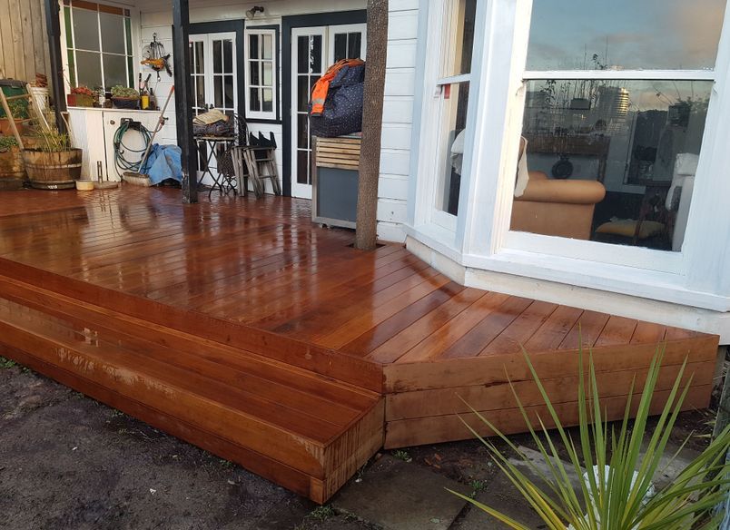 Maarama Cres Deck