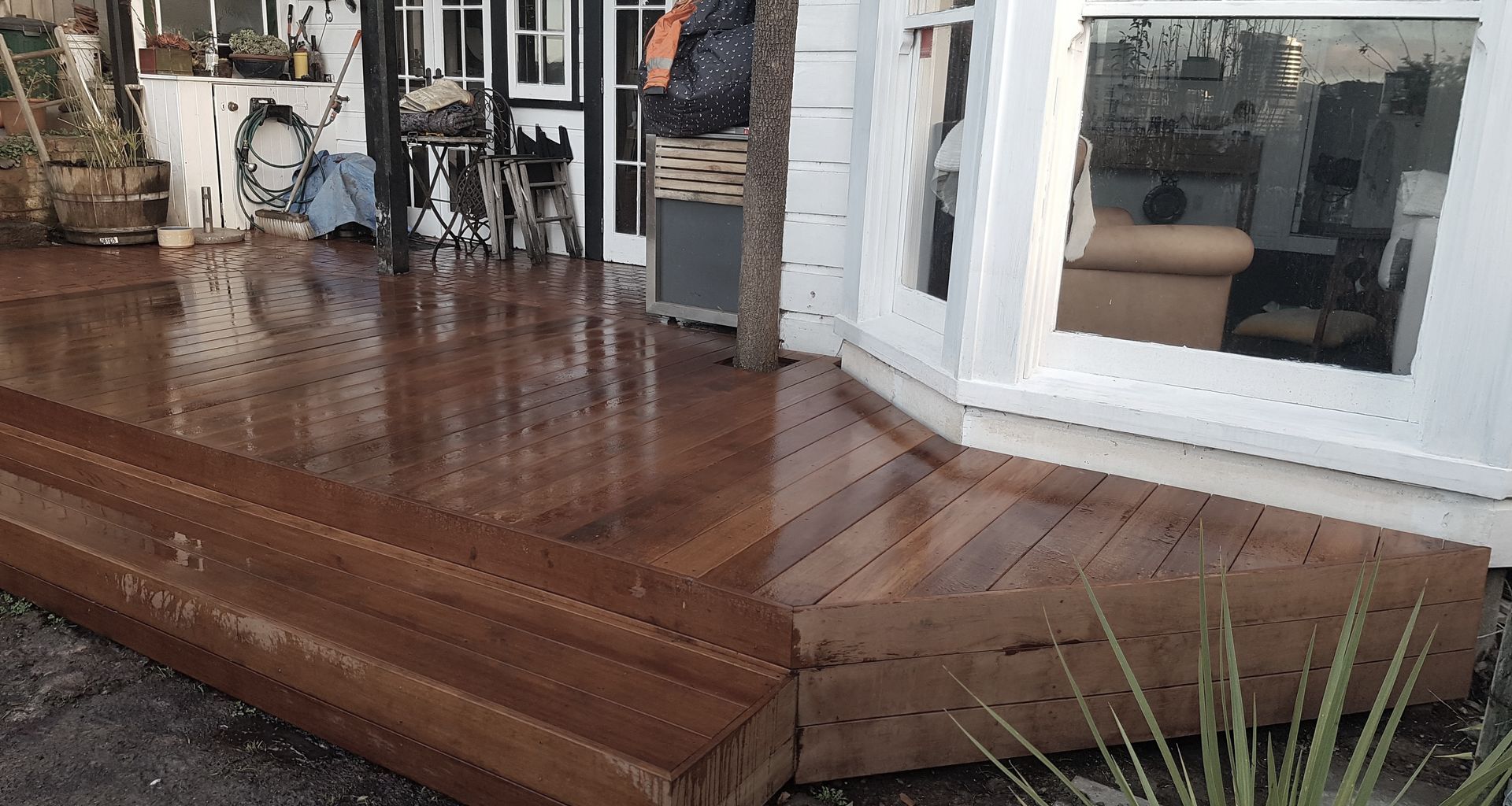 Maarama Cres Deck banner