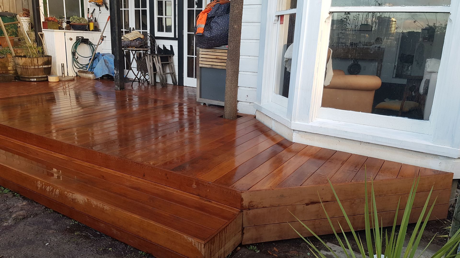 Maarama Cres Deck banner