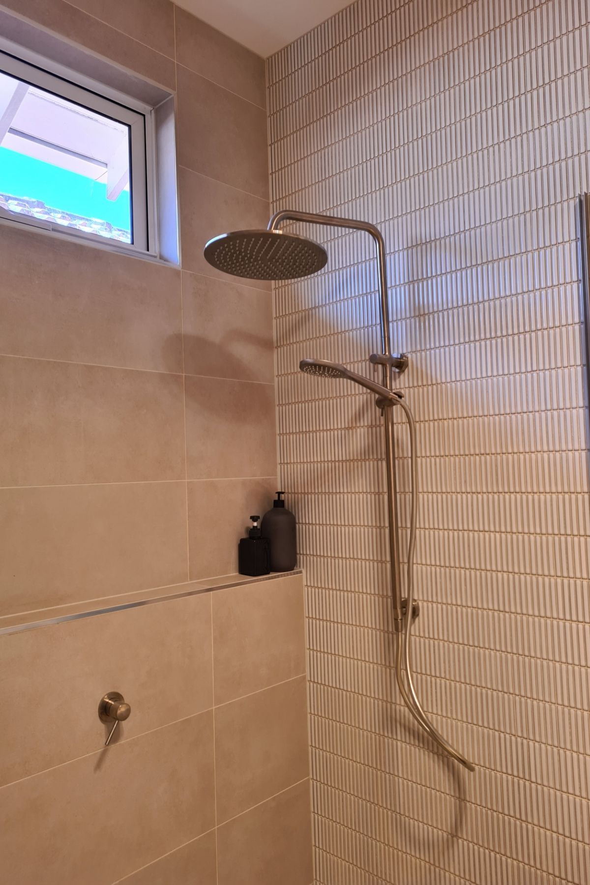 20210122140921-v2.jpg