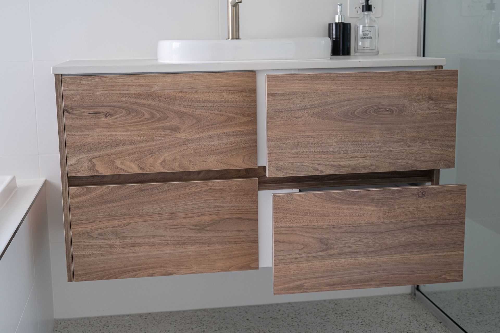 TS Cape Eco Display