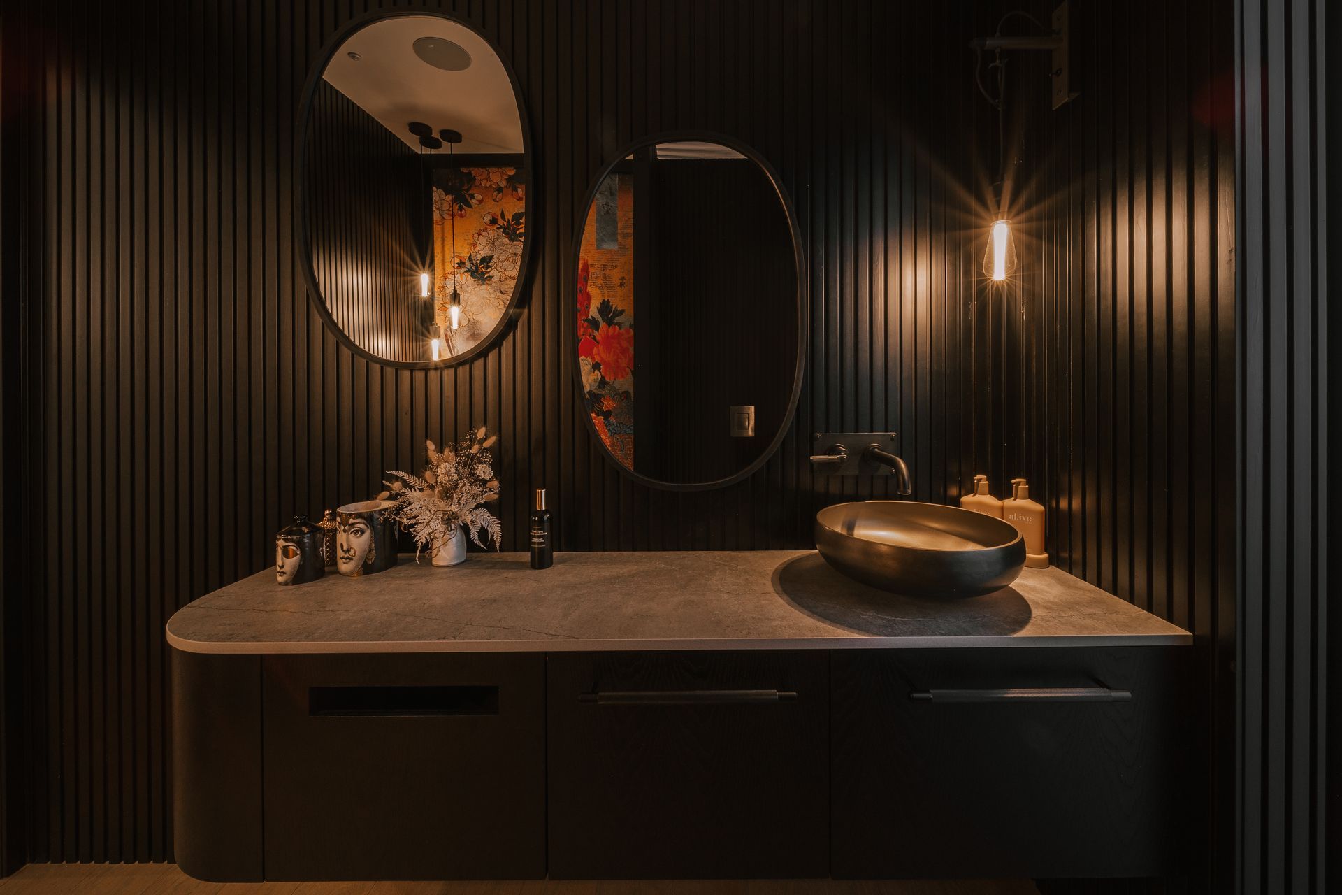 Lineal view by Nicola Ross Design