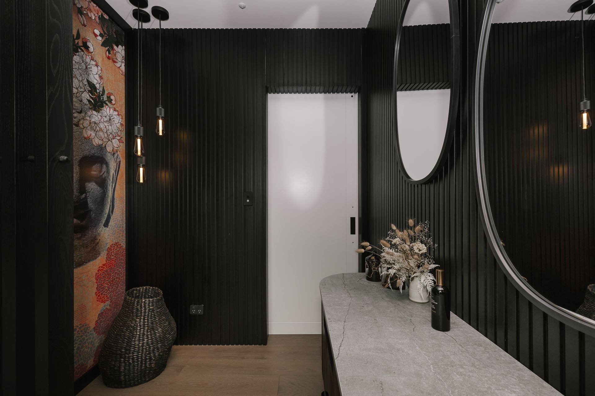 Lineal view by Nicola Ross Design