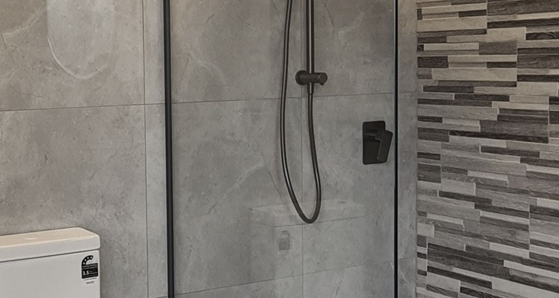 Gardens & Bathroom Byblos  banner