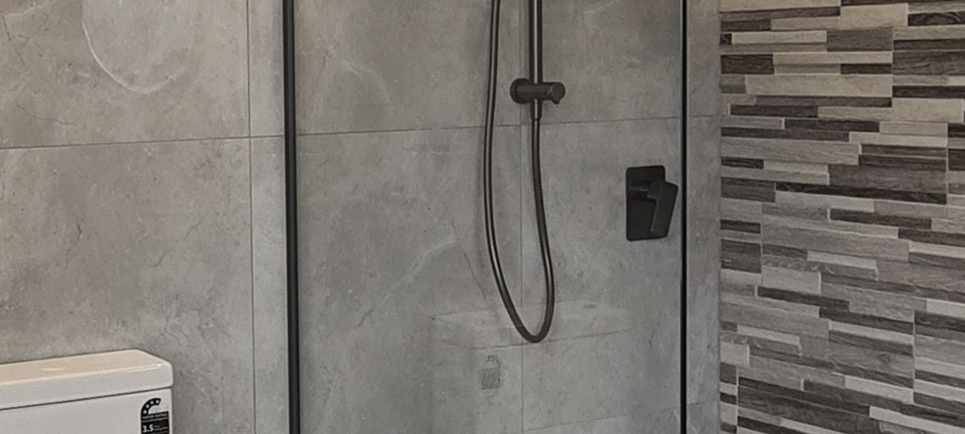 Gardens & Bathroom Byblos  banner