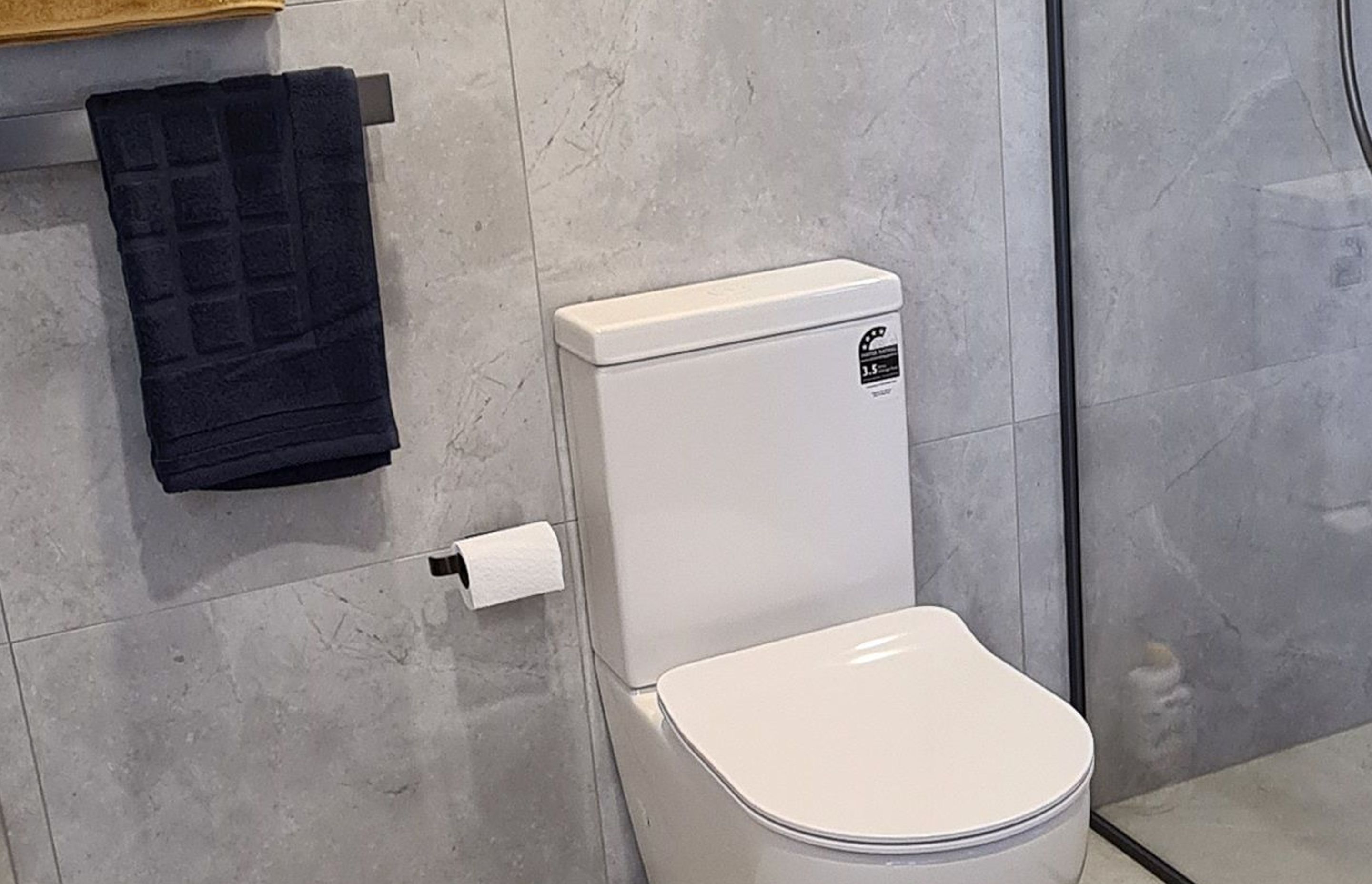 Byblos Gardens & Bathroom