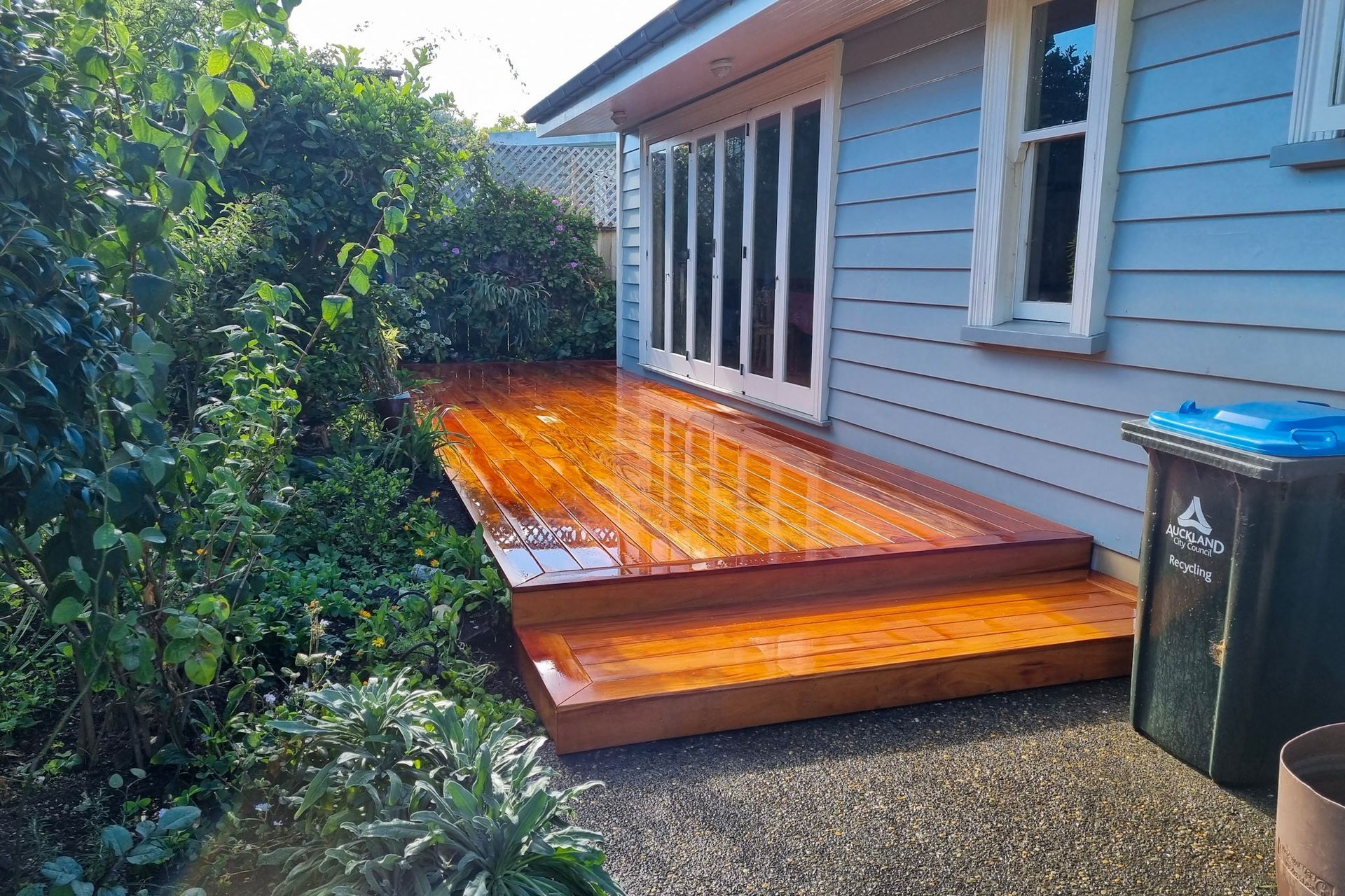 Mahogany deck By Aries builders