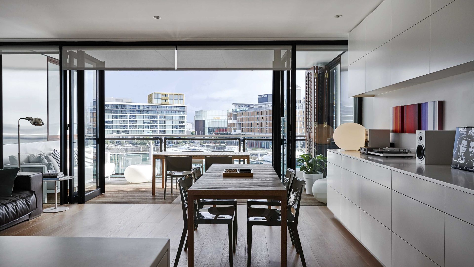 City Apartment banner