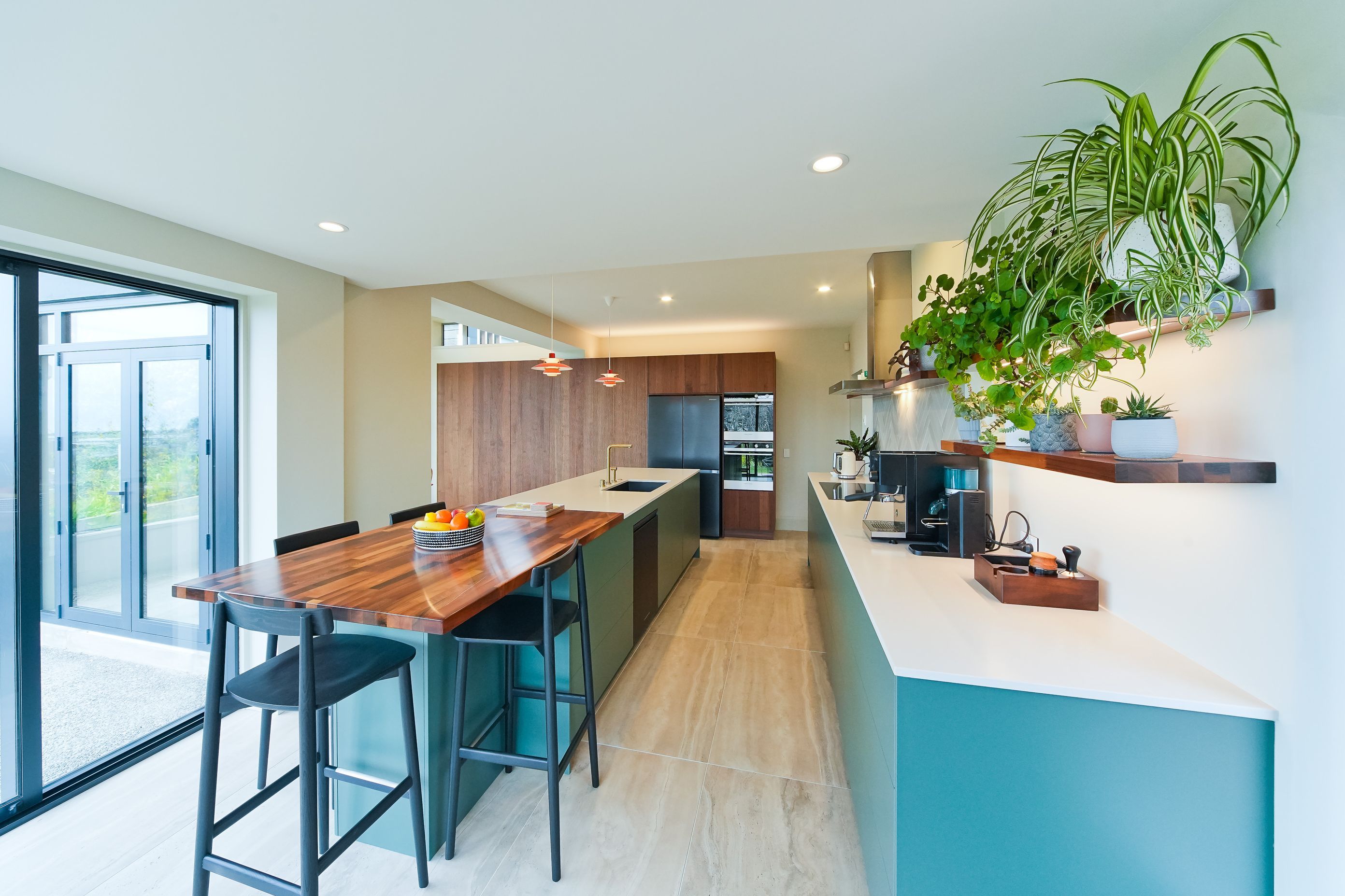 22-Kitchener-Sq-TIMARU-4K-Screen-Res-003-5676.jpg