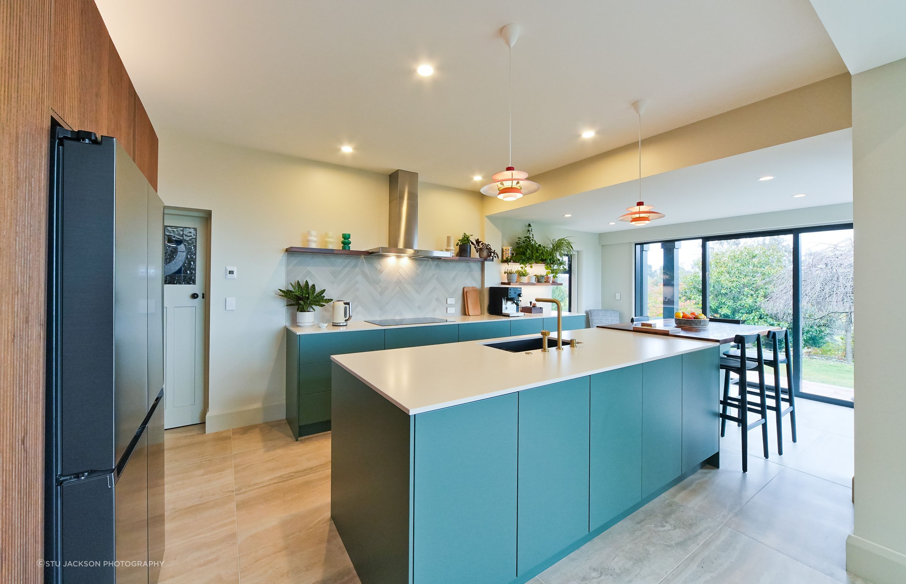 22-Kitchener-Sq-TIMARU-4K-Screen-Res-015-5691.jpg