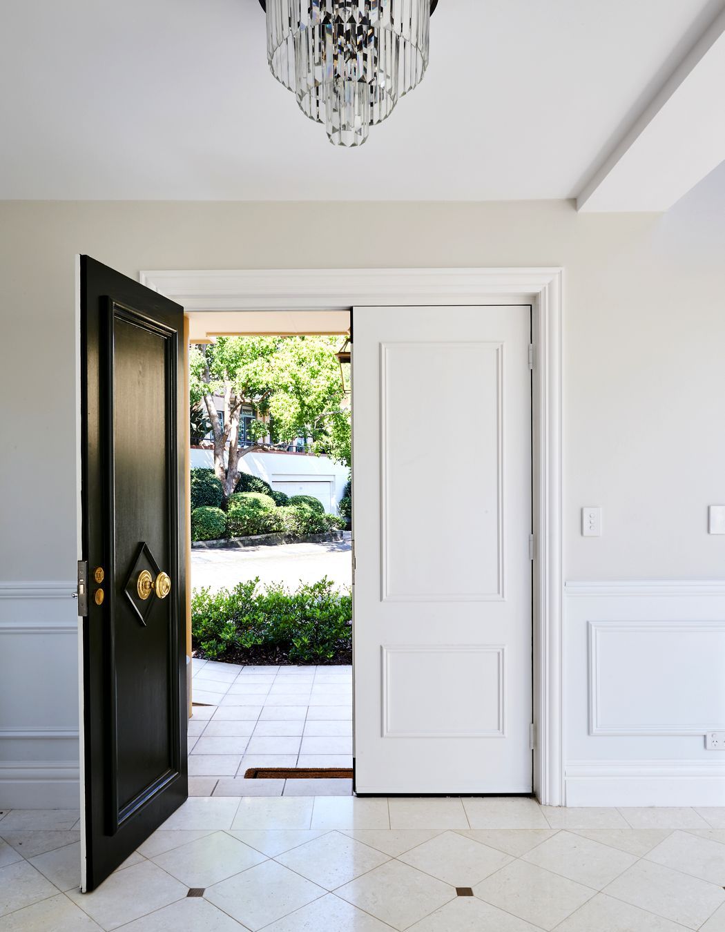 Elegant Parisian Townhouse
