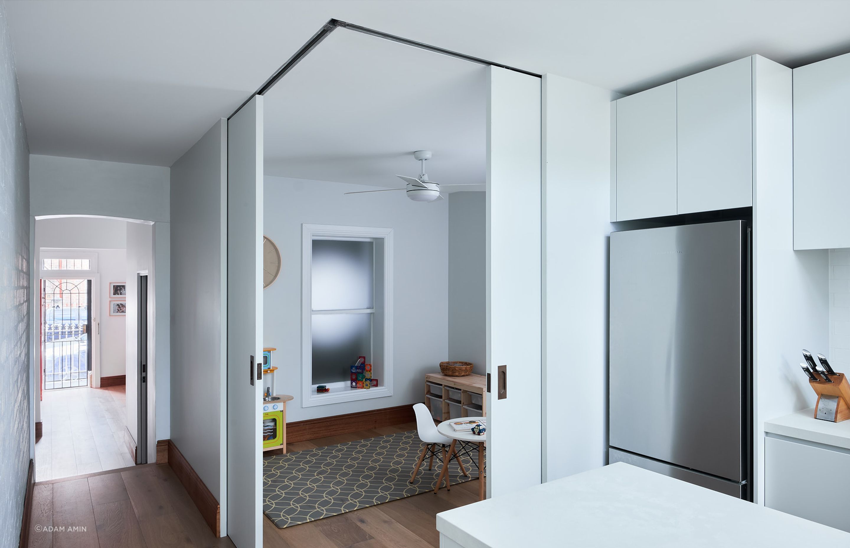 As the need for a growing family evolves, the operable walls allow the occupants to reconfigure the space as needed- maximising the versatility of a small footprint structure.