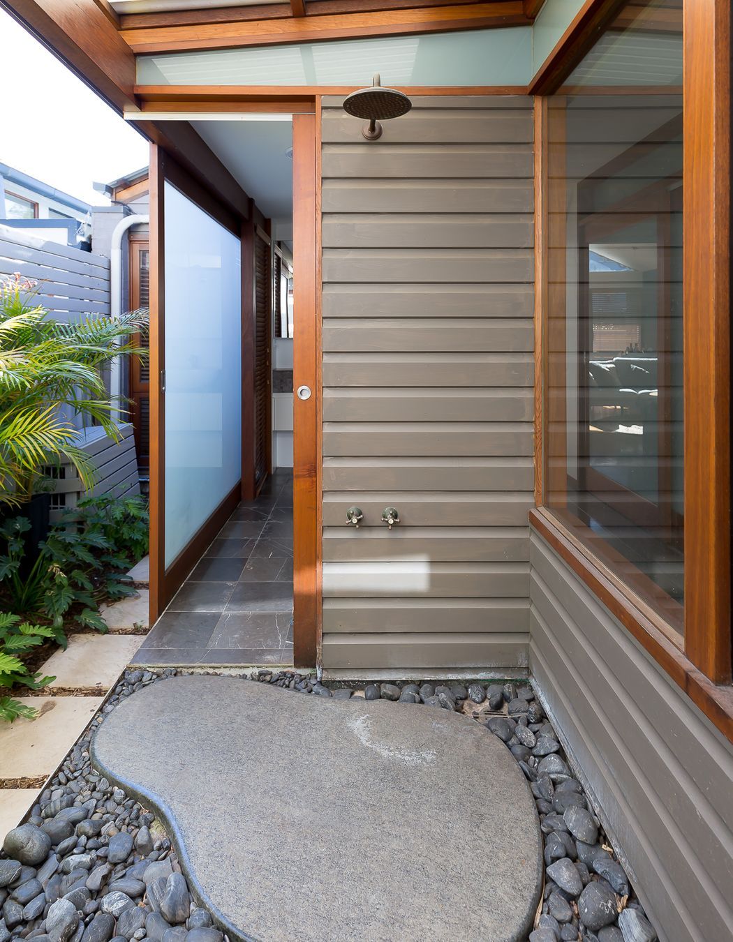 Tropical Bathroom Extension