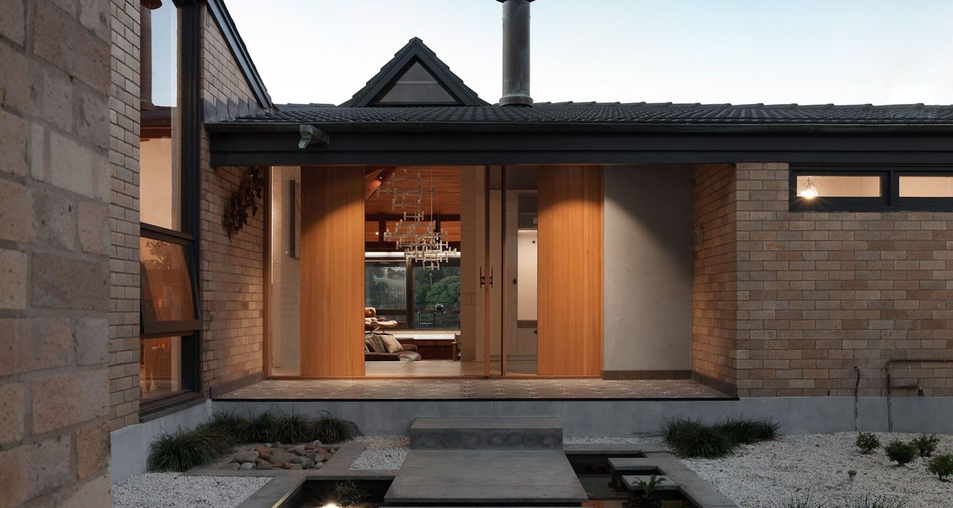 Lloyd House, Hunters Hill banner