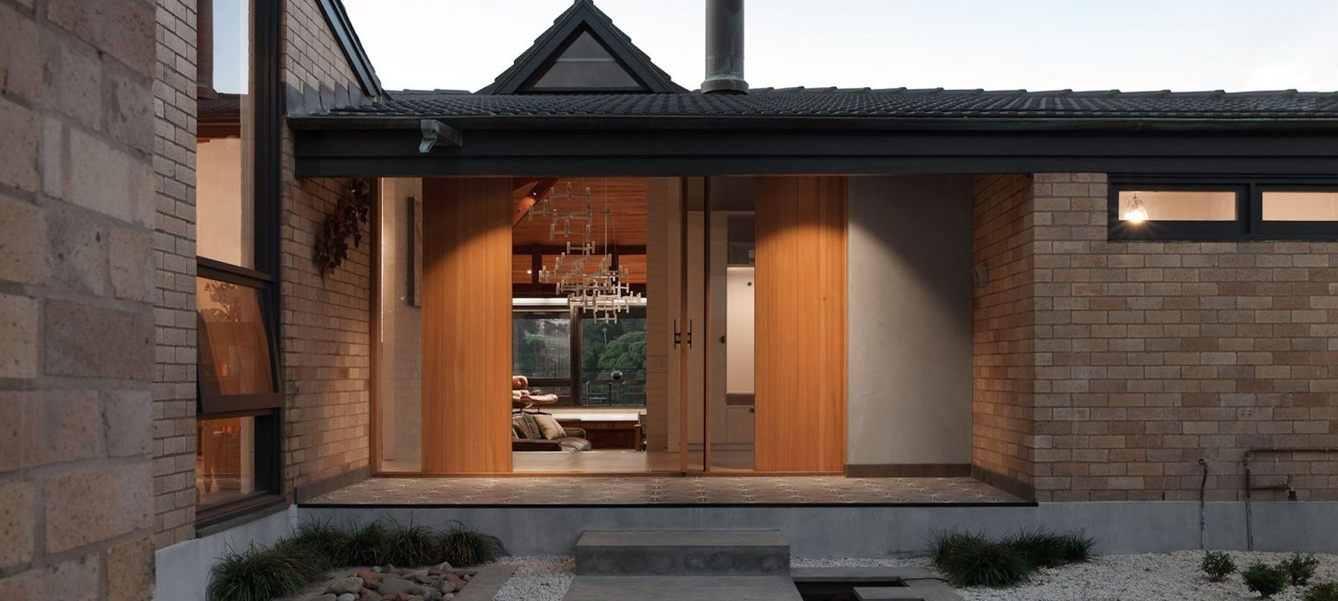 Lloyd House, Hunters Hill banner