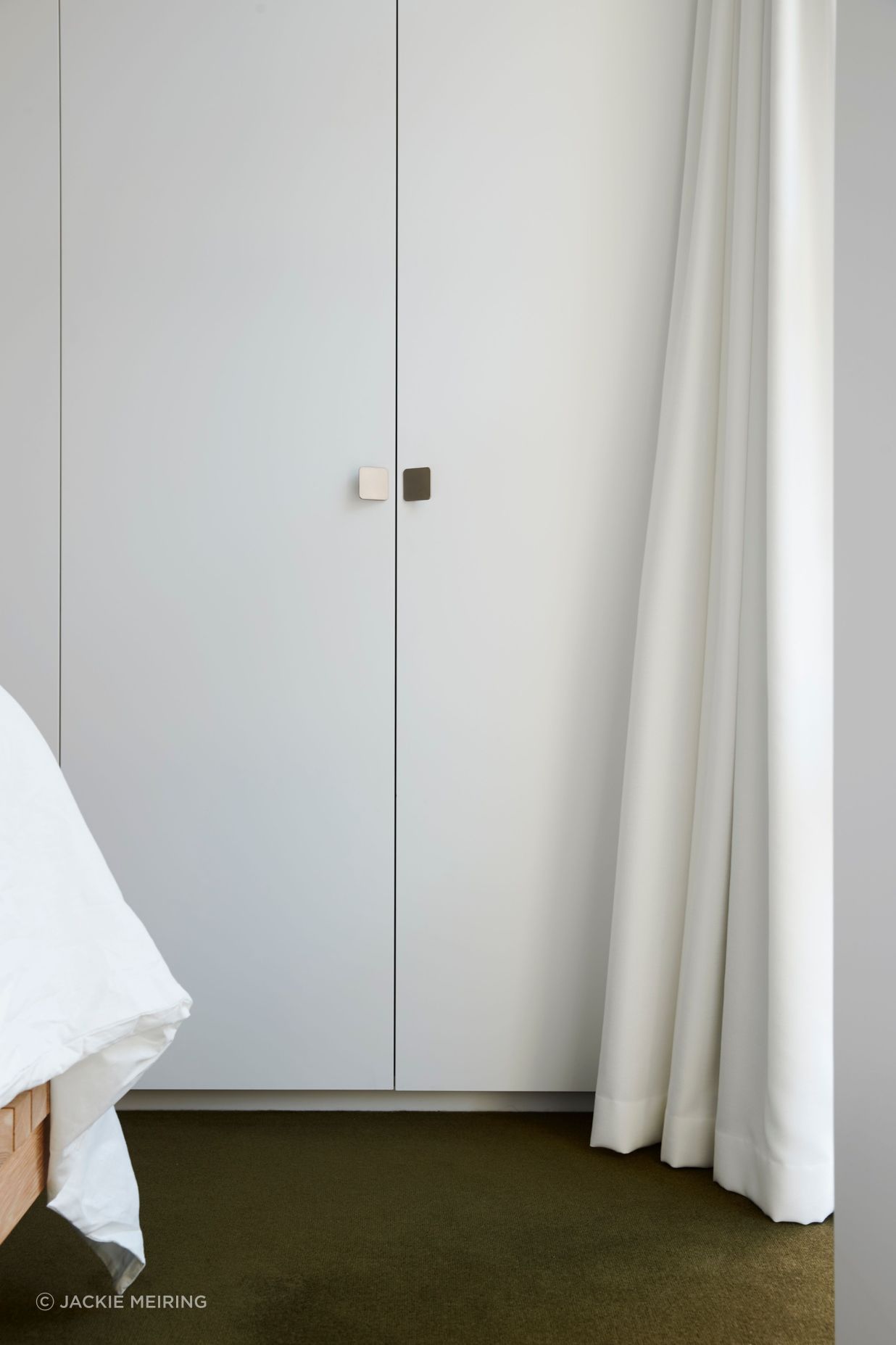 2404-4-WALLS-Wynayard-Apt-31x.jpg