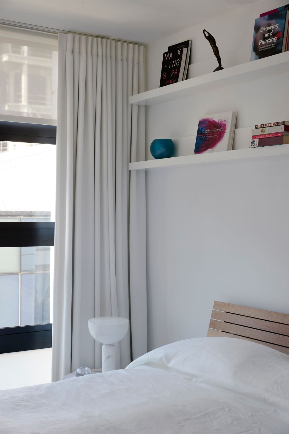 2404-4-WALLS-Wynayard-Apt29x.jpg