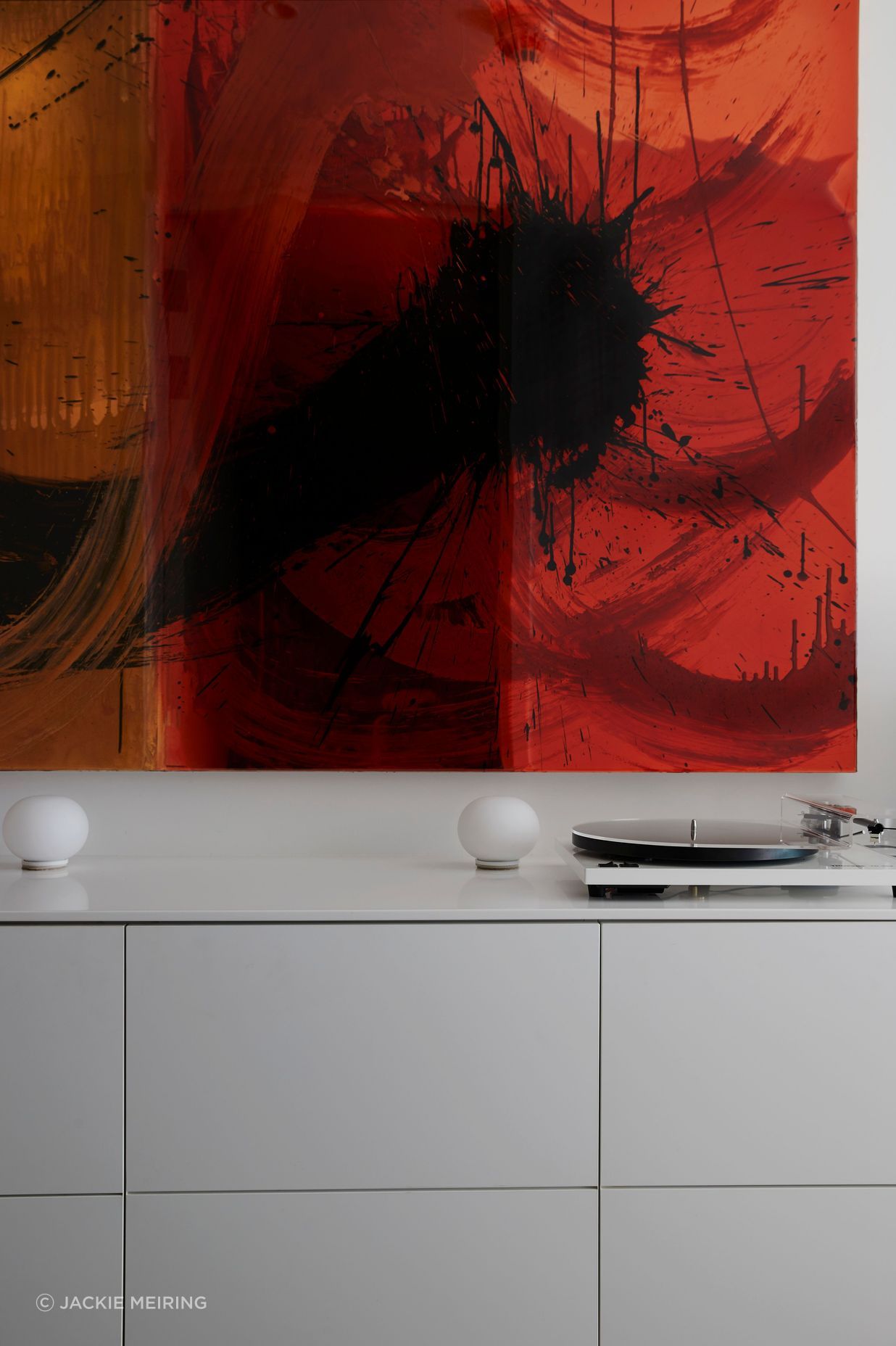 2404-4-WALLS-Wynayard-Apt85x.jpg