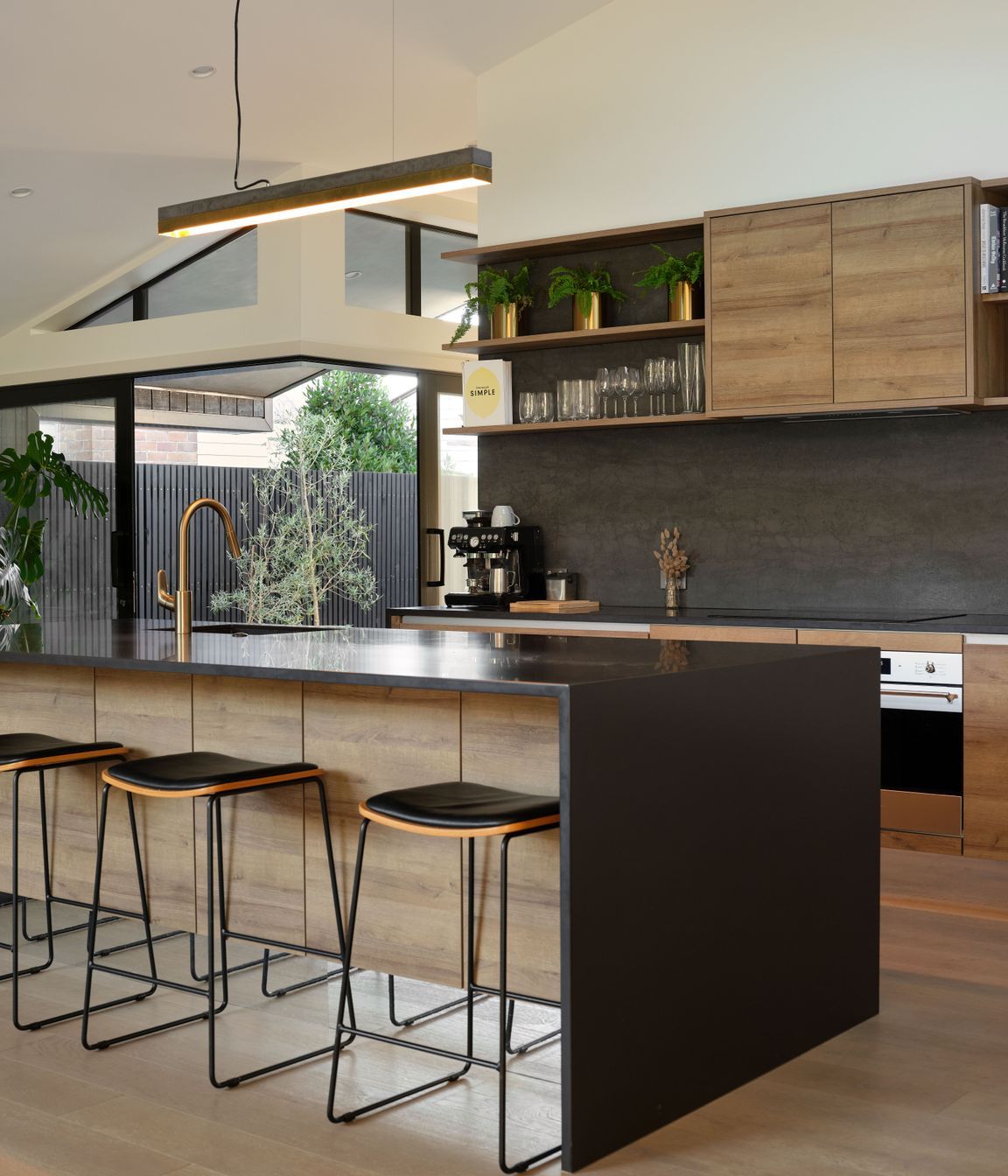 240710Strata117HR.jpg