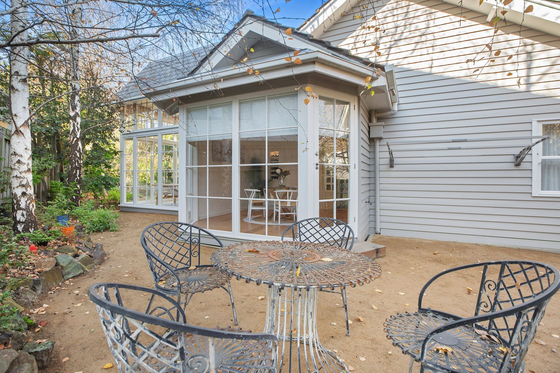 Balocombe St. Mornington