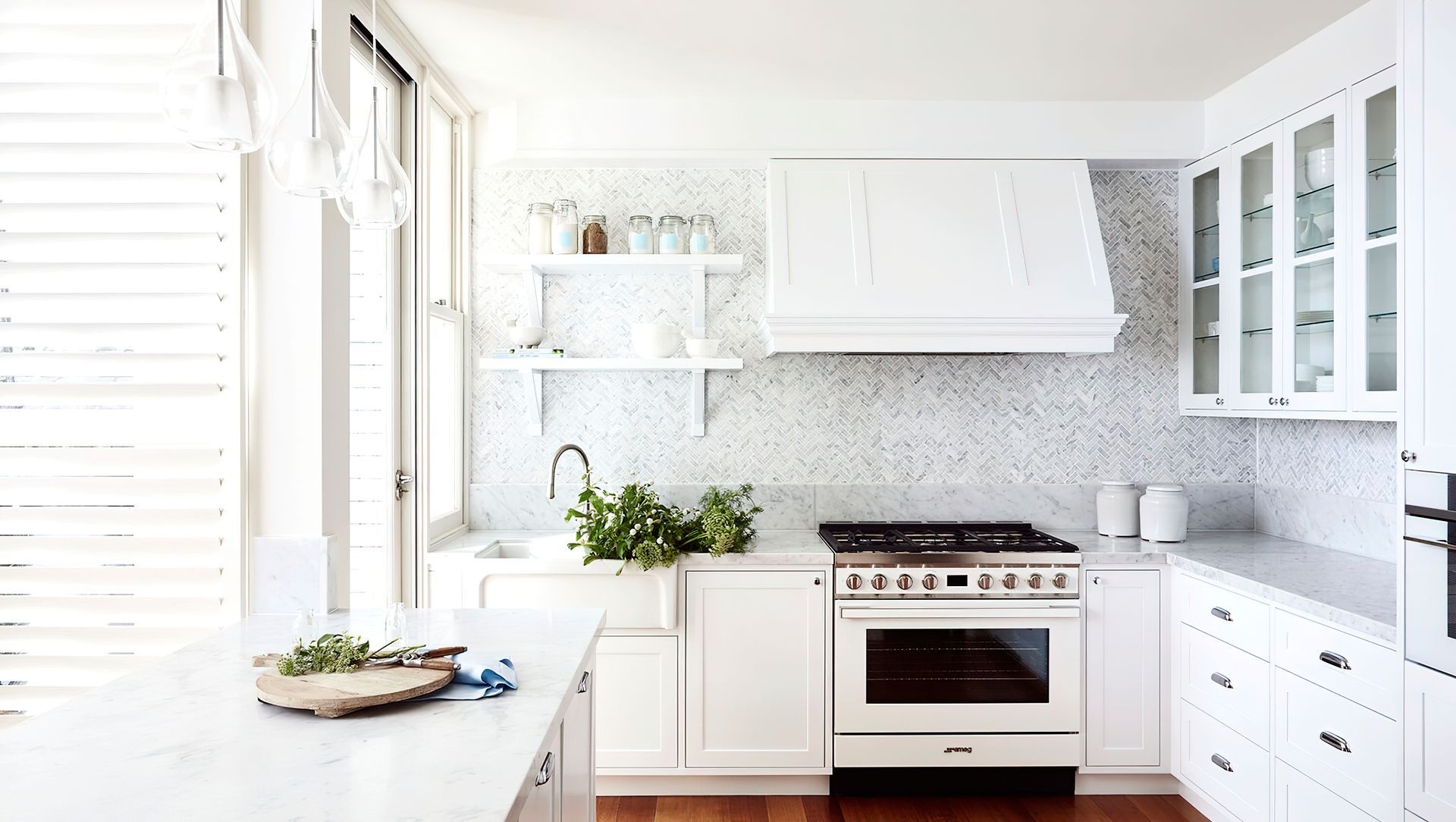 White Kitchen banner