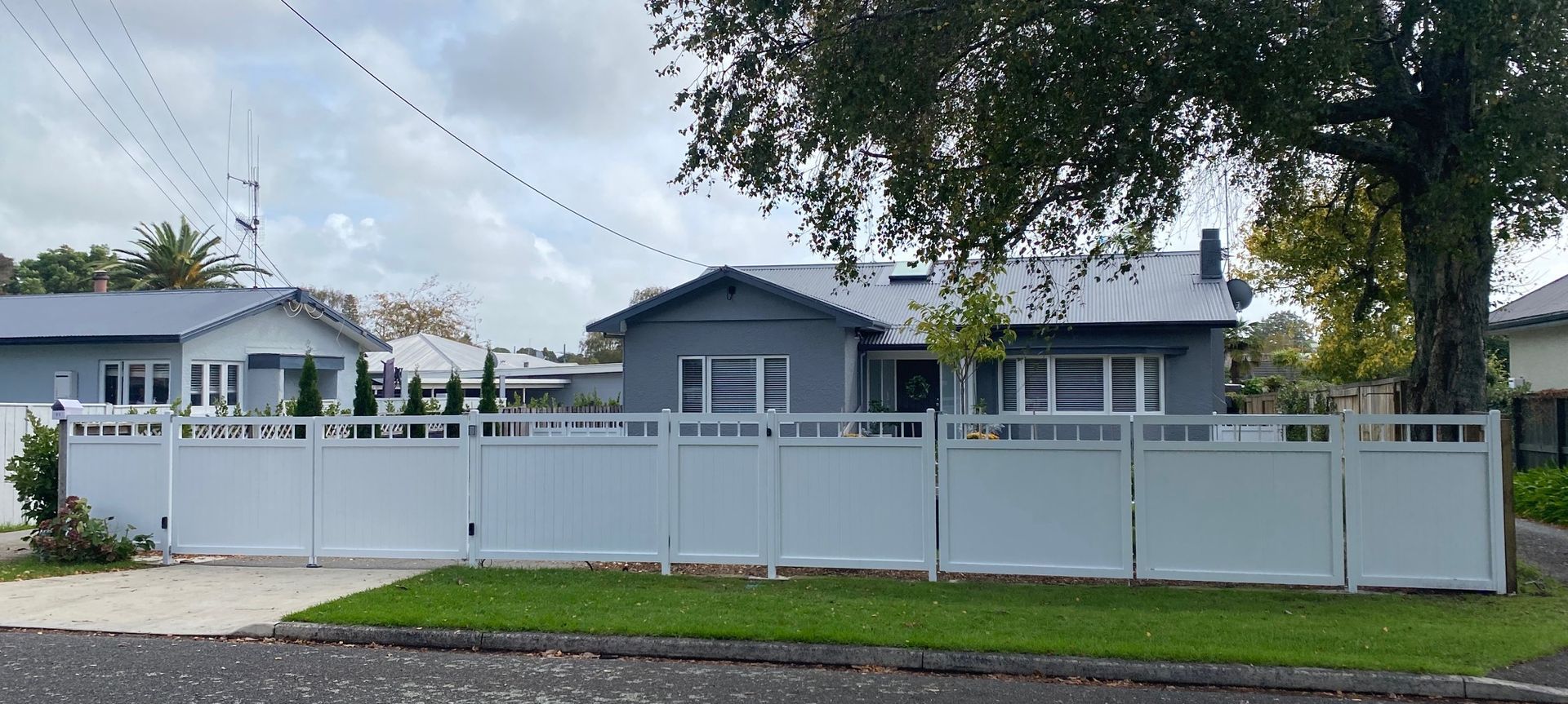 Villa Fencing banner