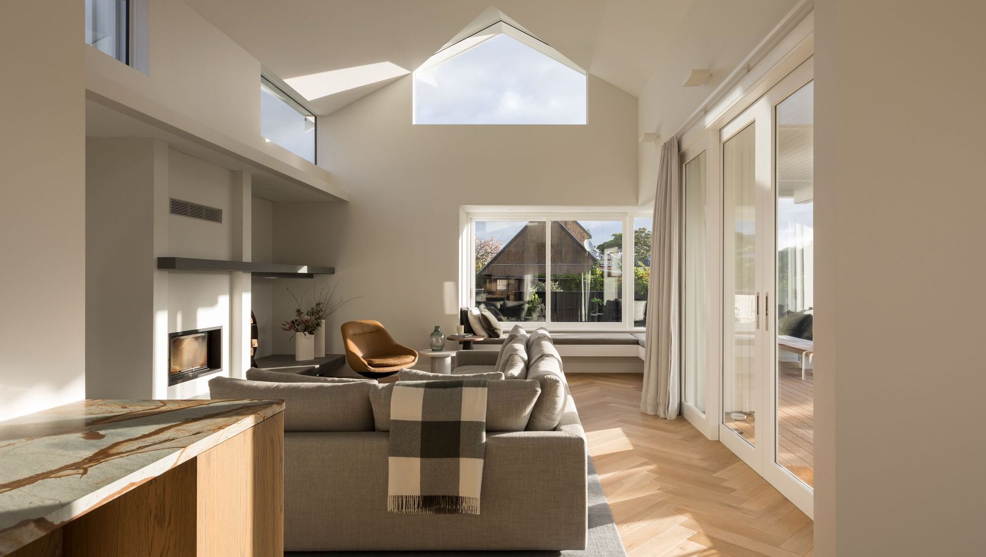 Villa Reno in Auckland by KKID and Malcolm Walker banner