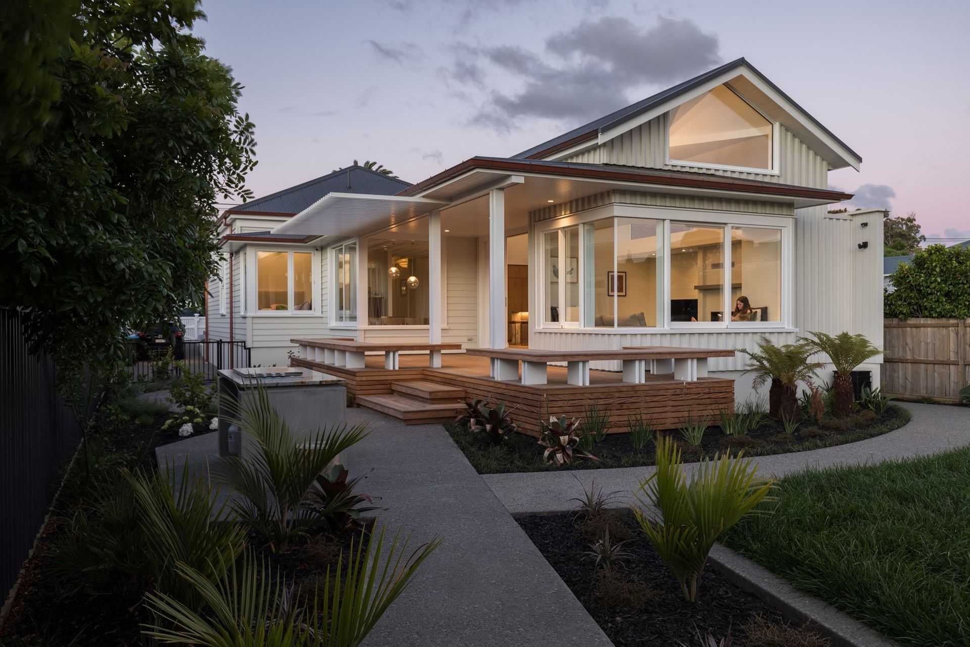 Villa Reno in Auckland by KKID and Malcolm Walker