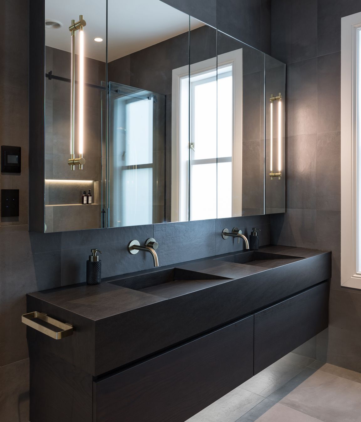 Georgina Street, Freemans Bay Master Ensuite