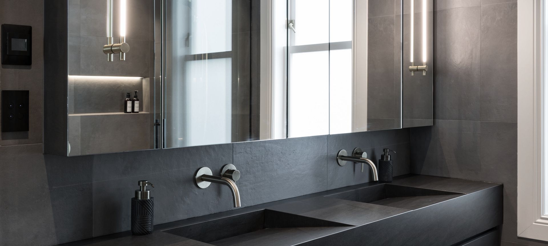 Georgina Street, Freemans Bay Master Ensuite banner