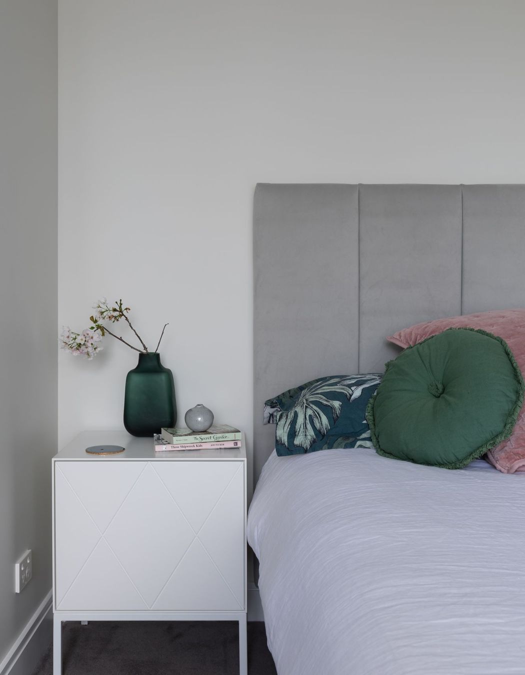 Villa Reno in Auckland by KKID and Malcolm Walker