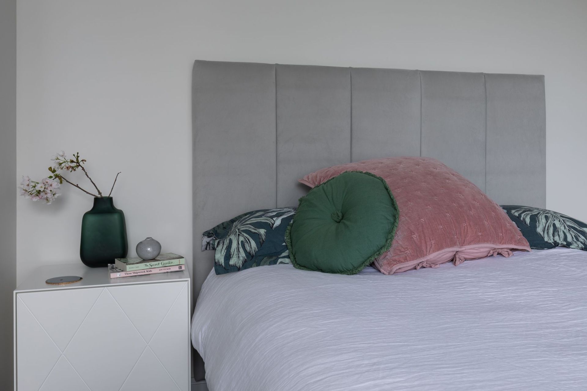 Villa Reno in Auckland by KKID and Malcolm Walker