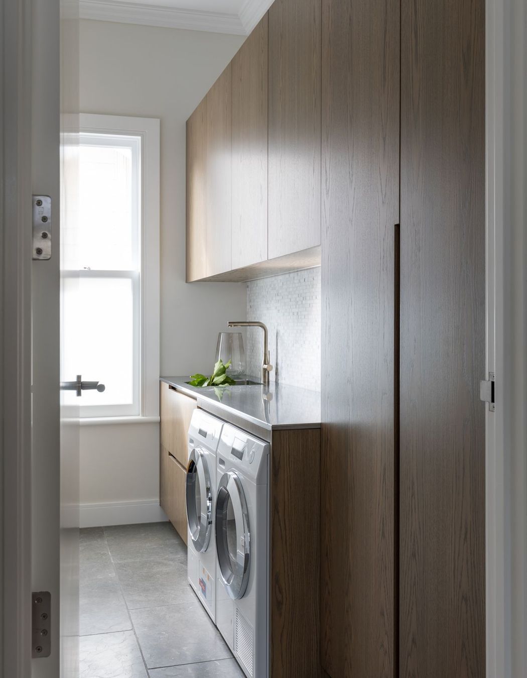 Villa Reno in Auckland by KKID and Malcolm Walker