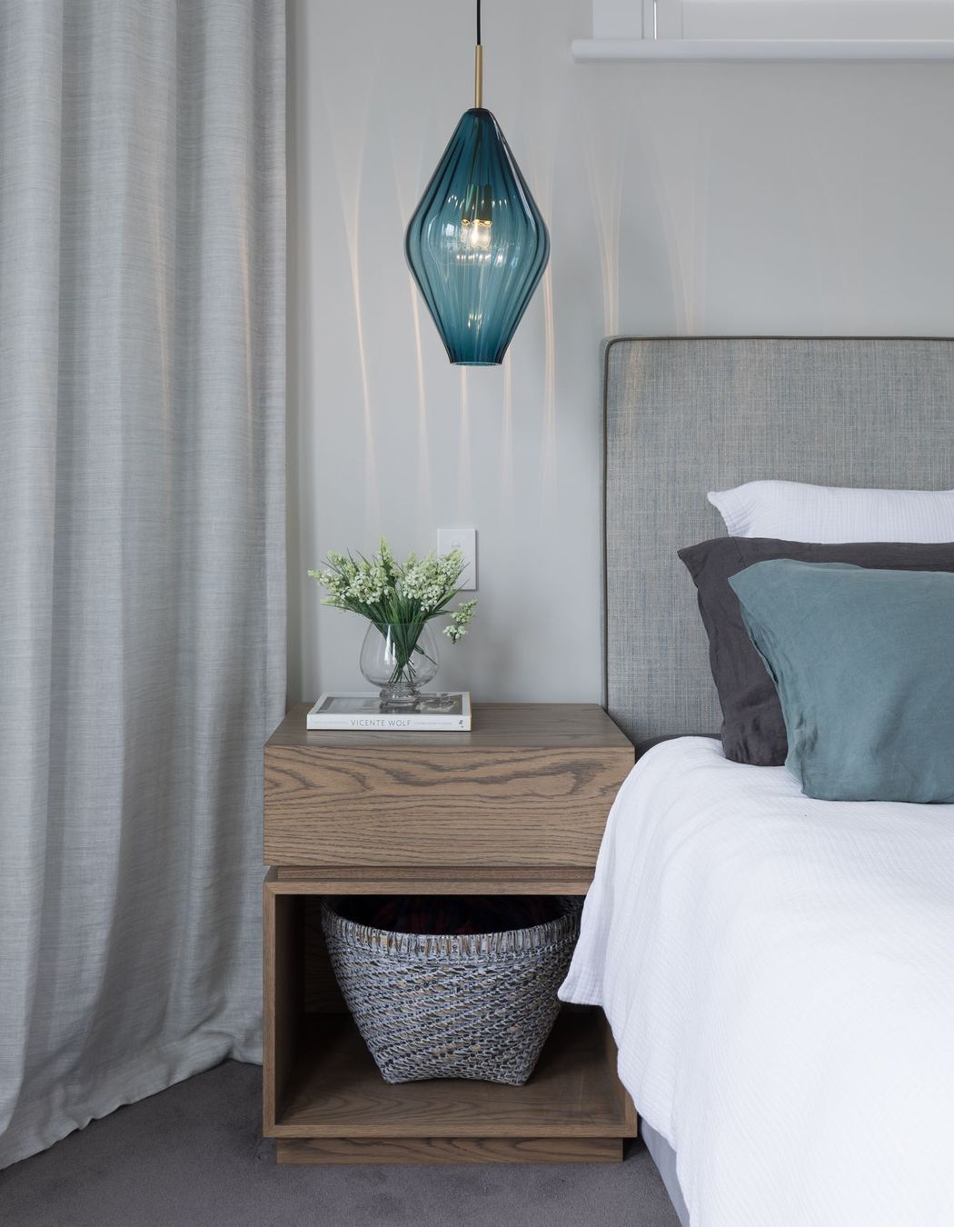 Villa Reno in Auckland by KKID and Malcolm Walker